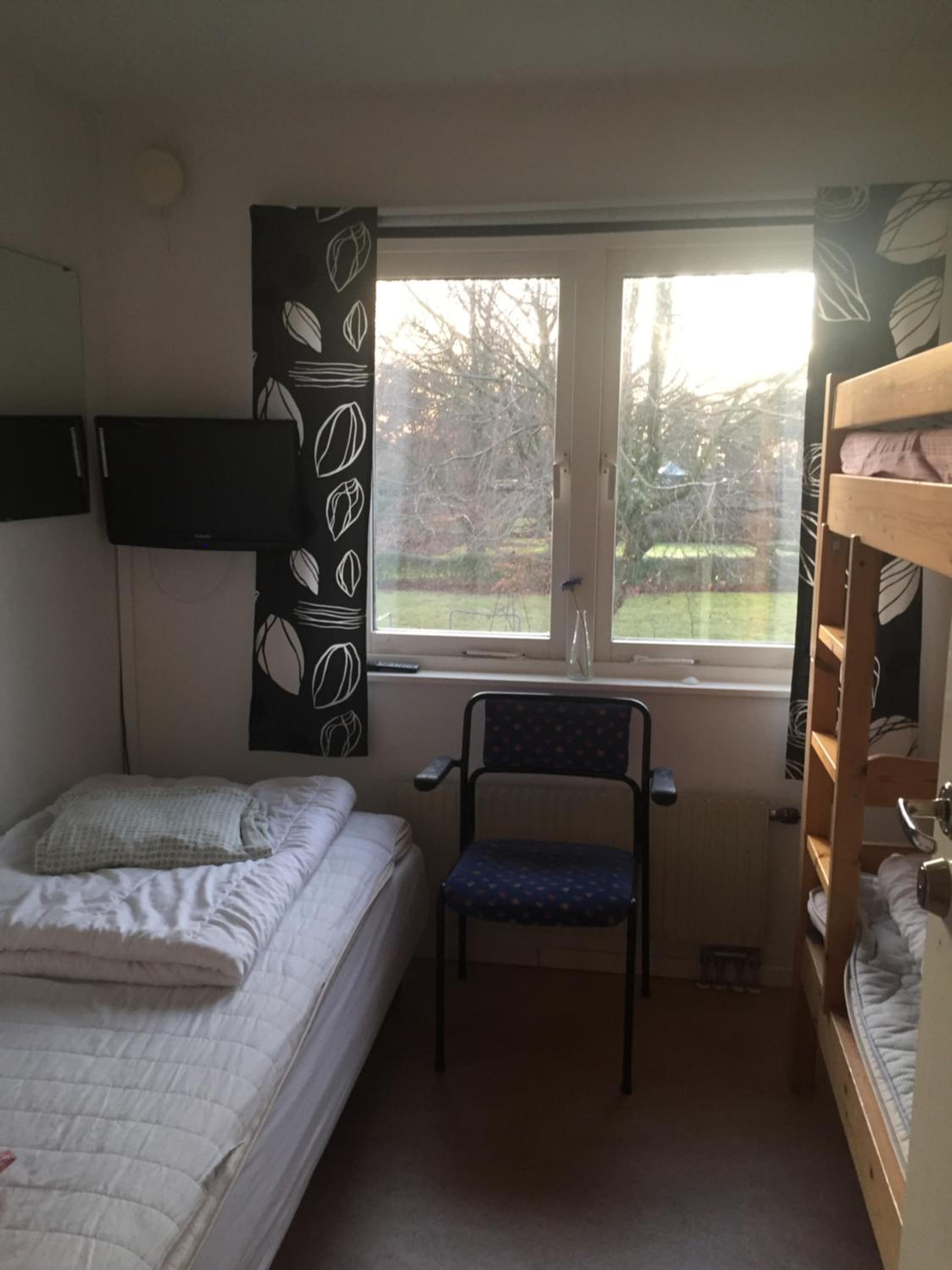 Triple Room with Shared Bathroom photo 1