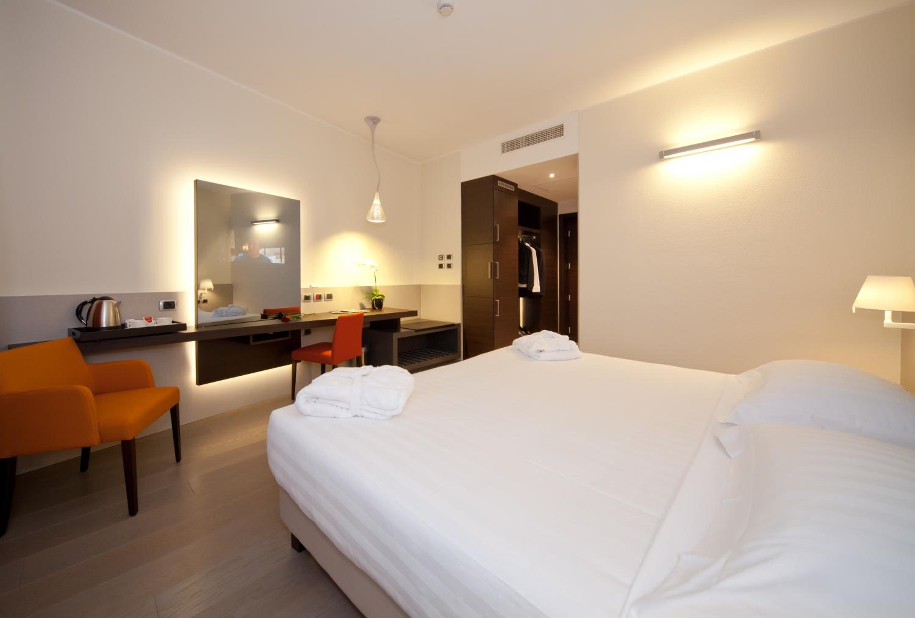 Executive Double or Twin Room - Photo 1