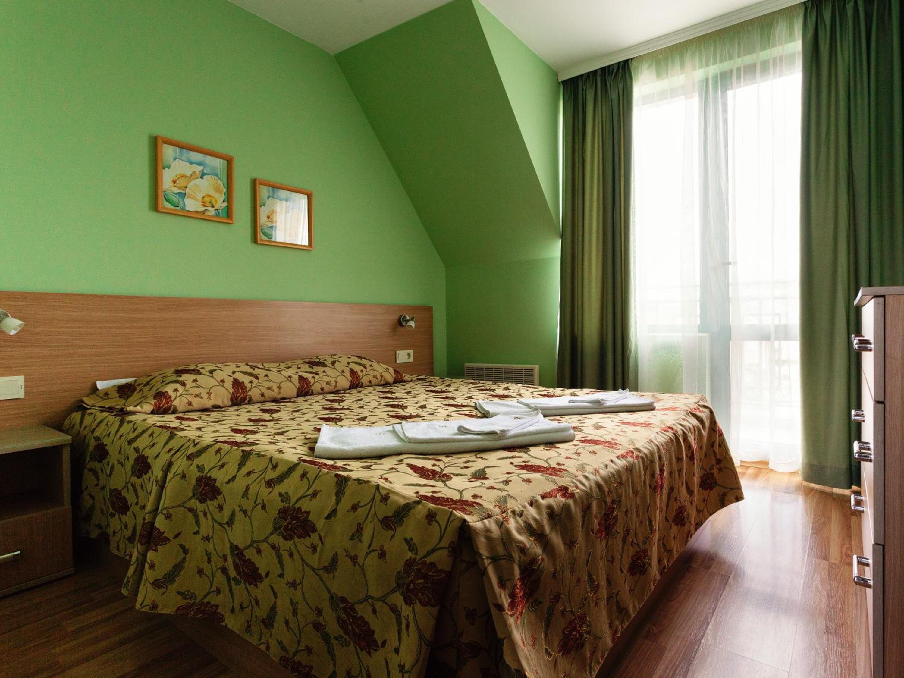 Two-Bedroom Apartment - Photo 1