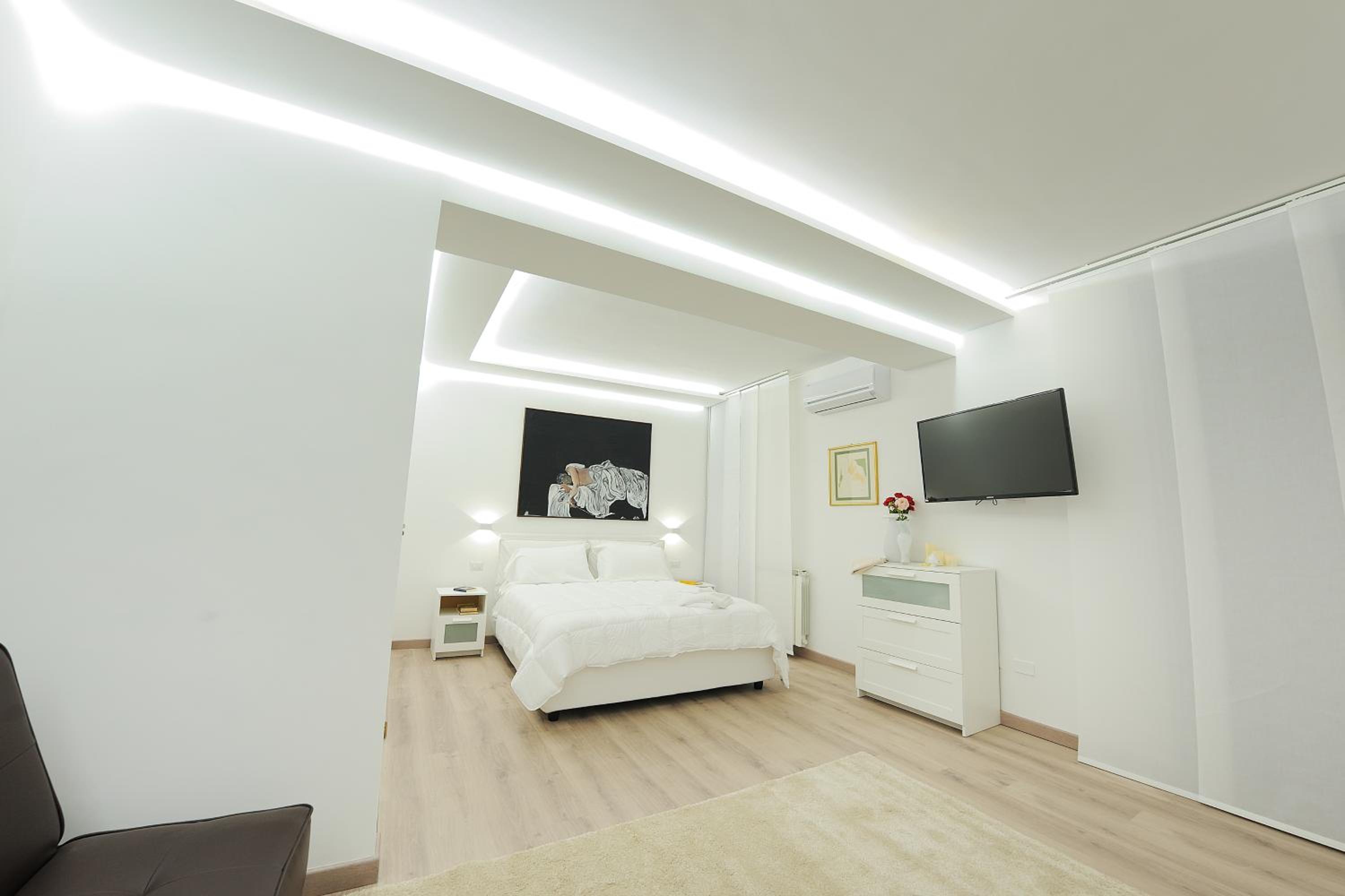 Deluxe Apartment With Balcony