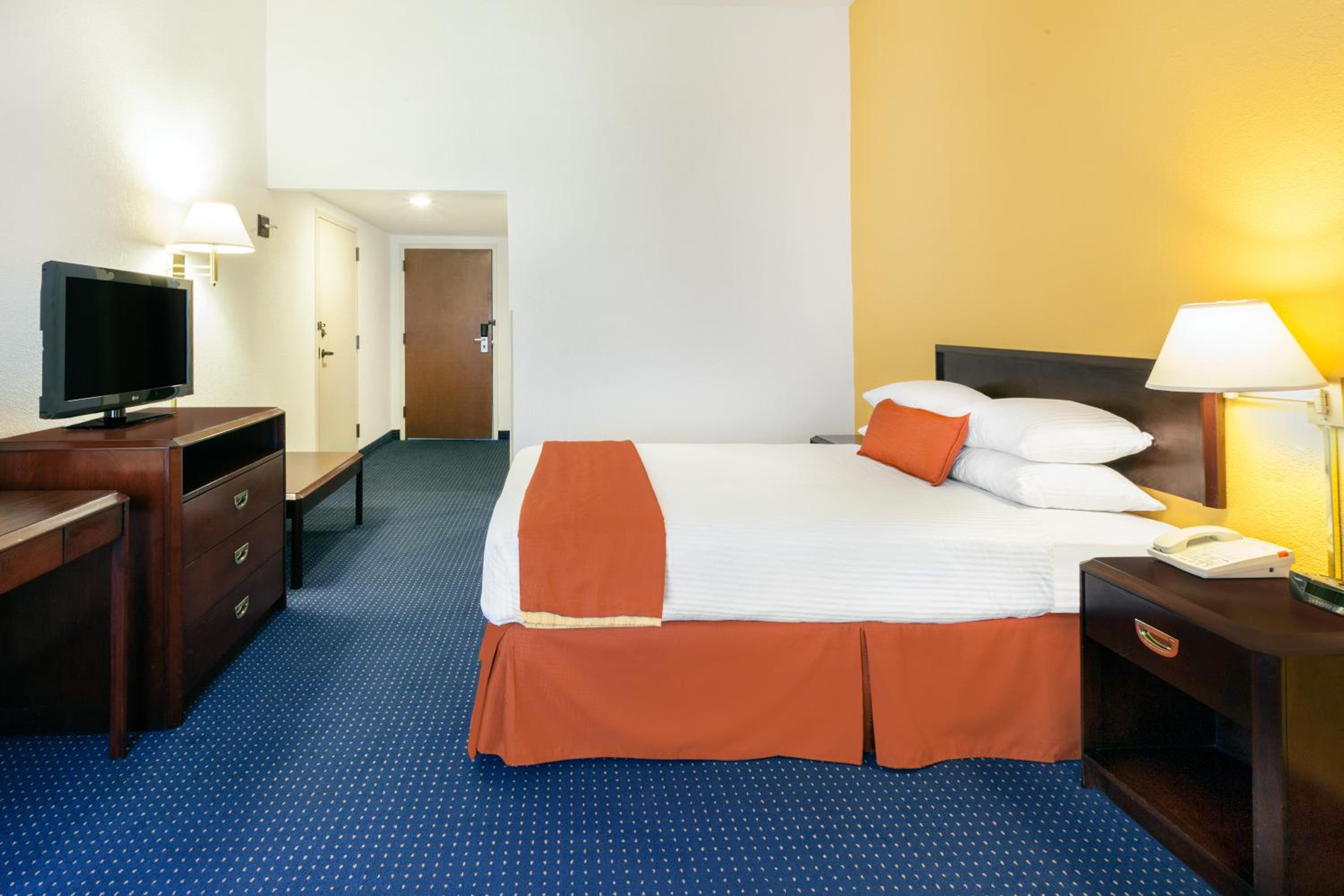 Accessible Double Room - Non-Smoking
