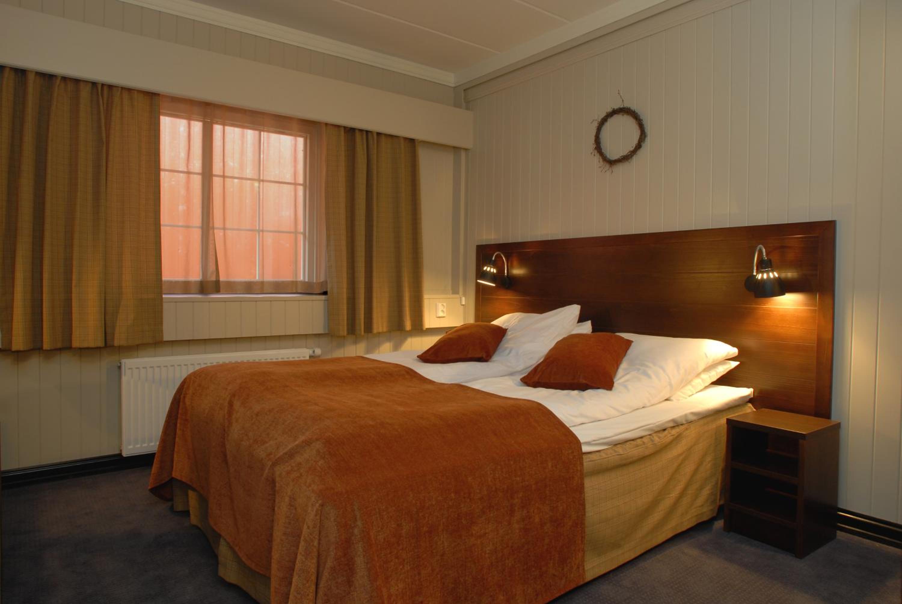 Double Room - Photo 3