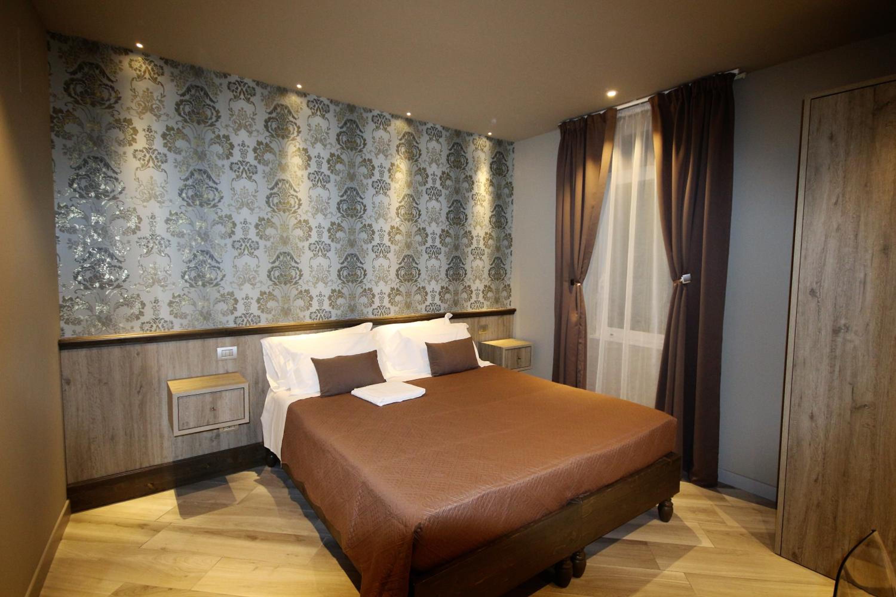 Double or Twin Room photo 3