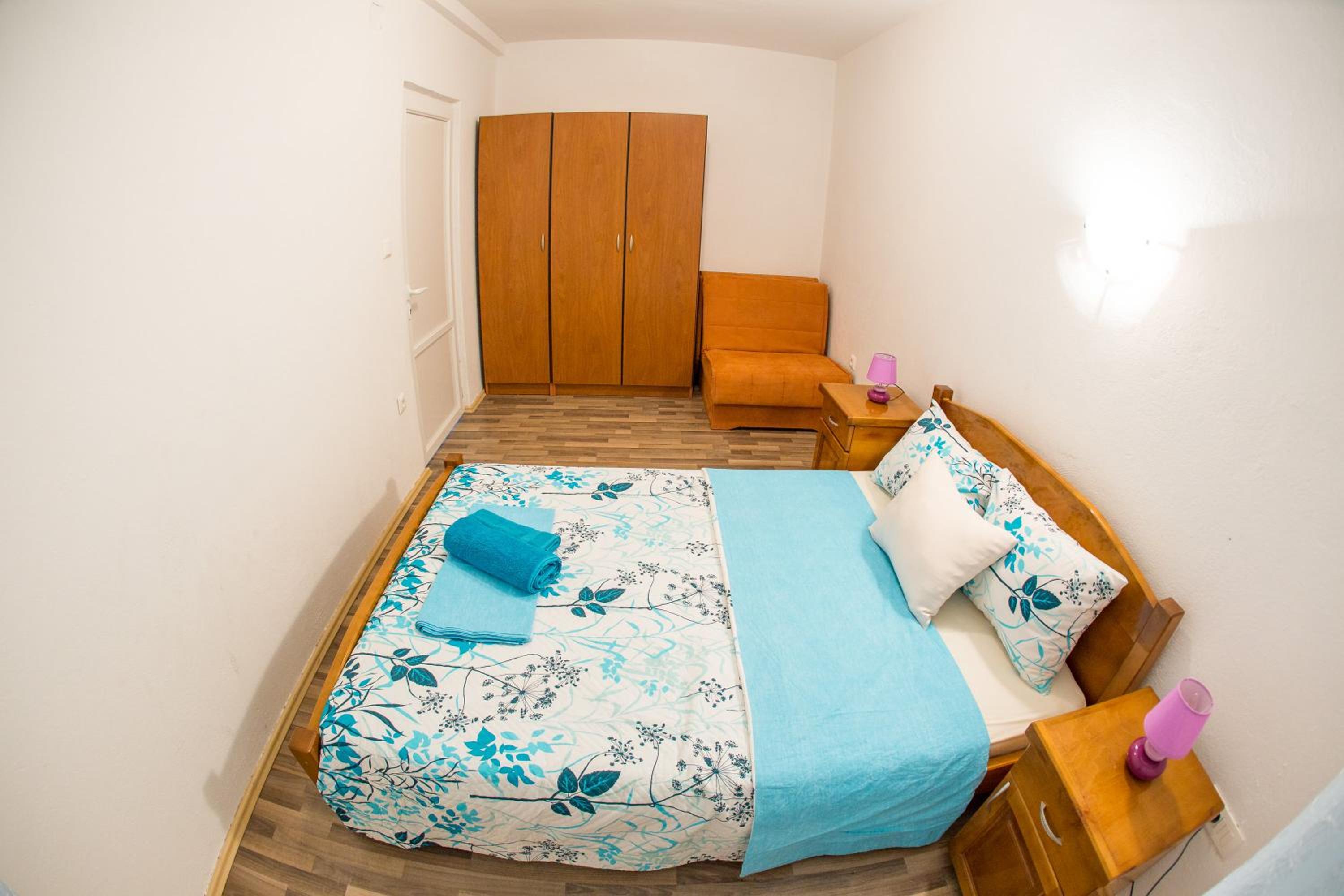 Apartment - Ground Floor photo 3
