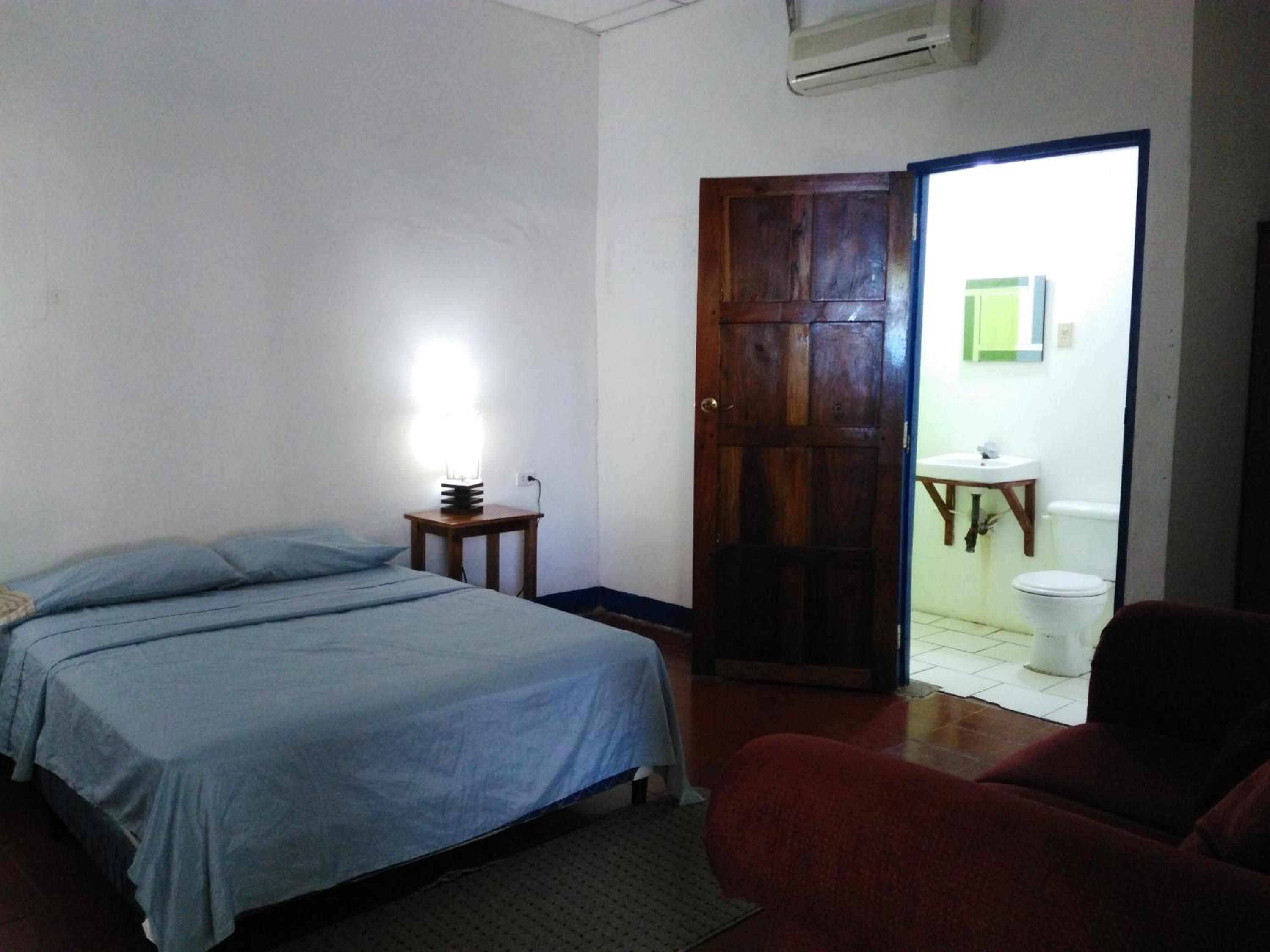 Double Room with Private Bathroom photo 1