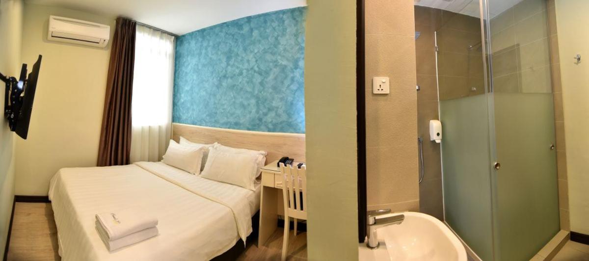 Standard Double Room - Photo 1