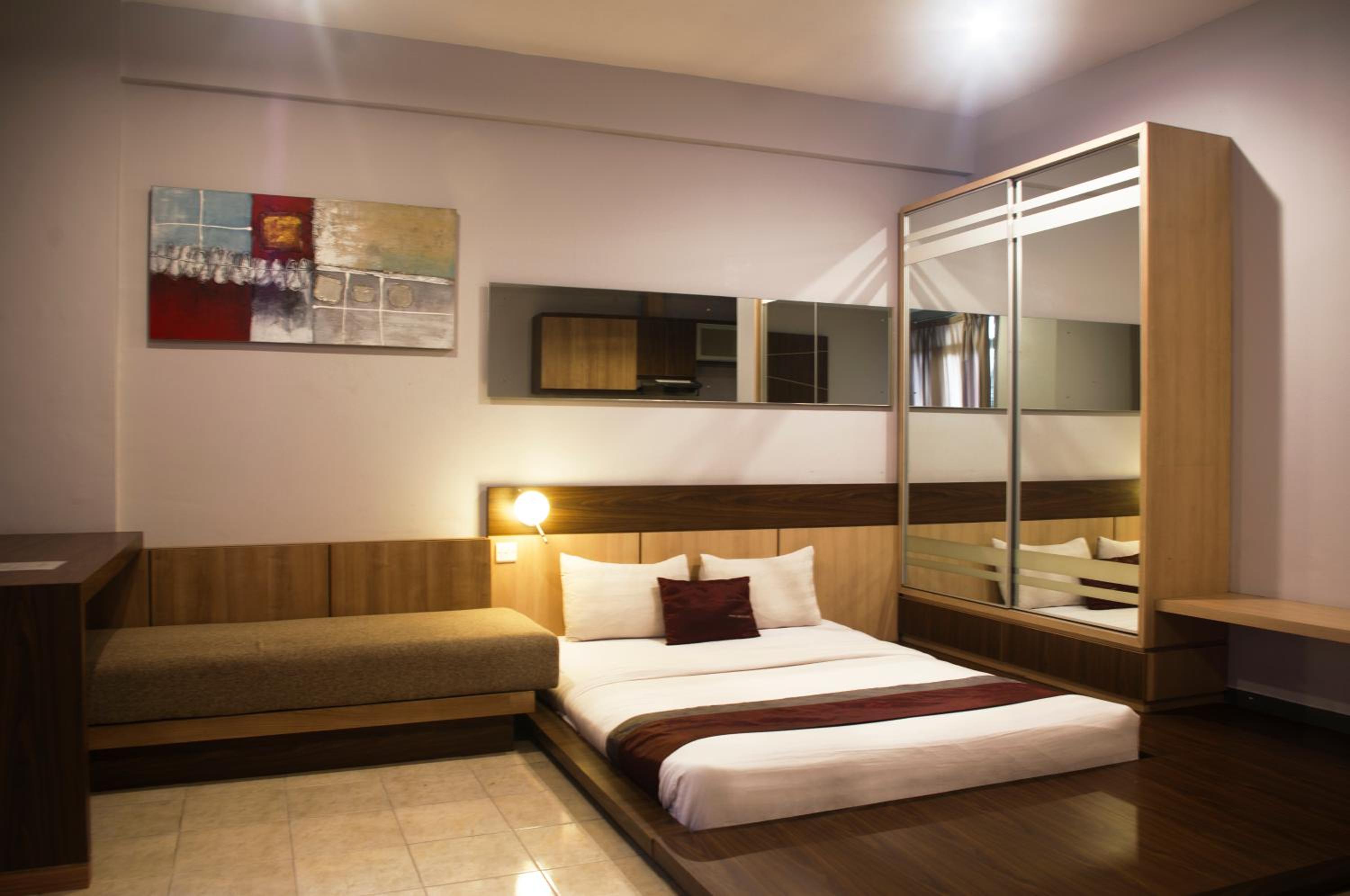Deluxe Double Room photo 3