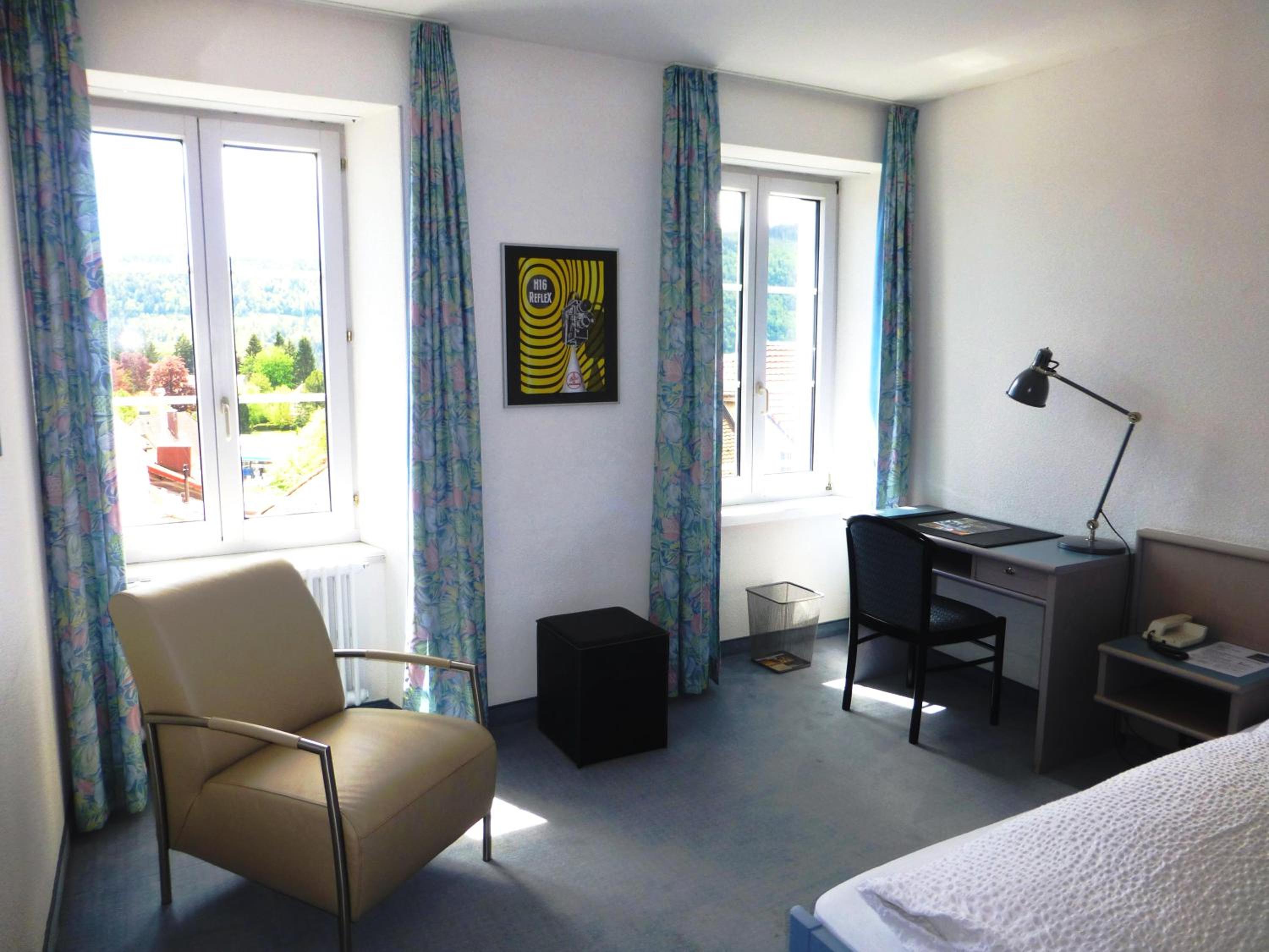 Twin Room - Photo 6