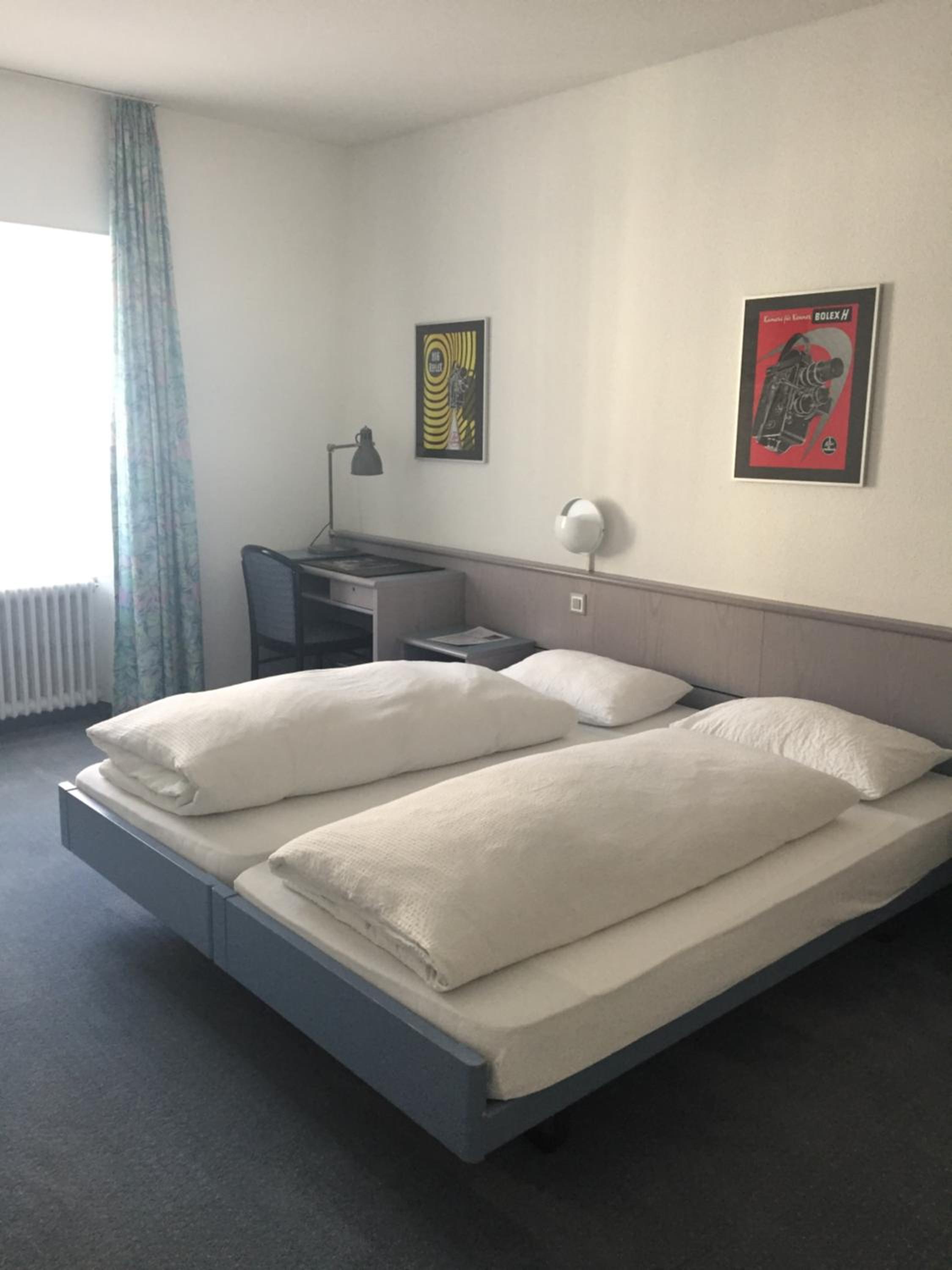 Twin Room - Photo 3