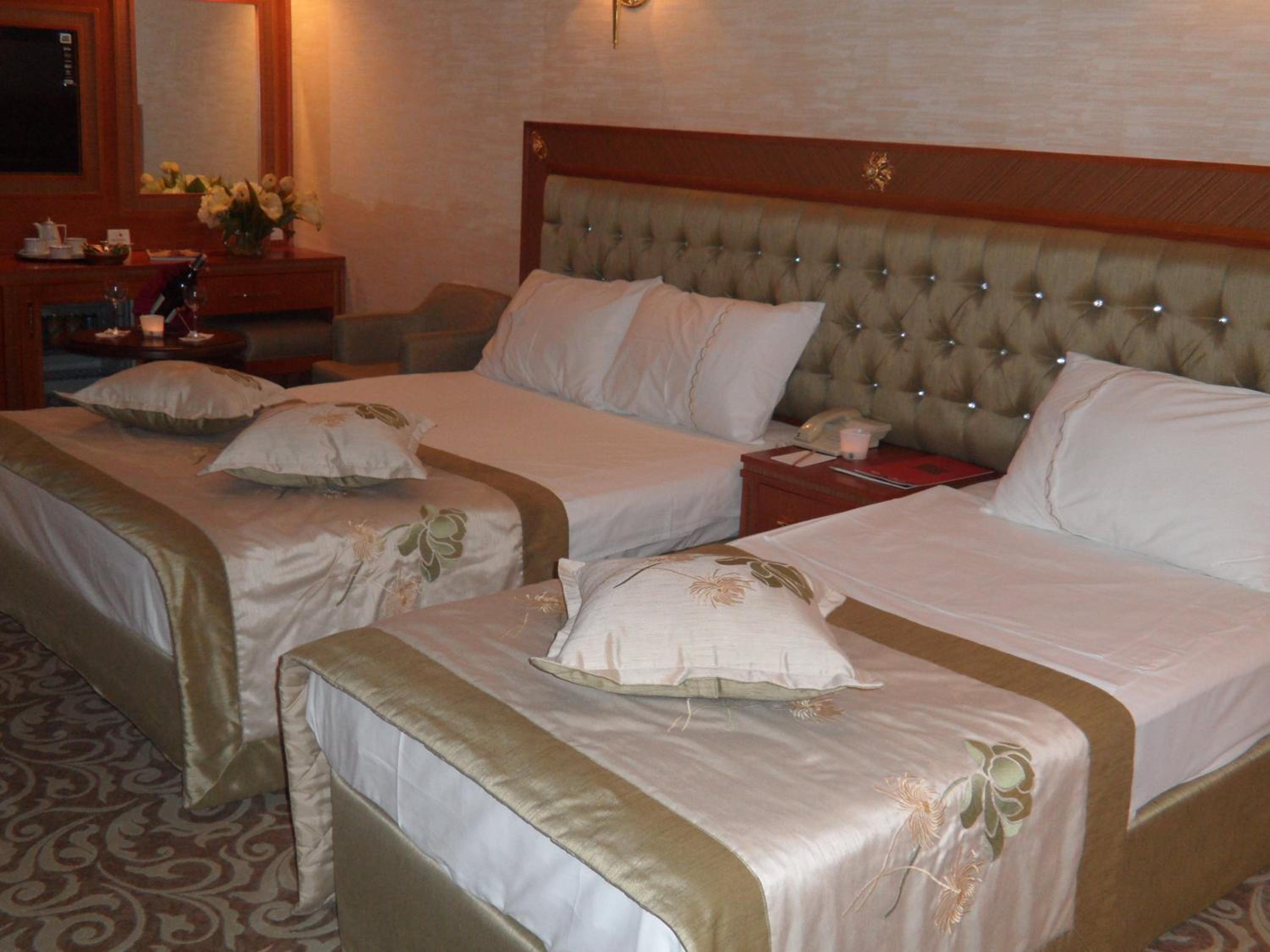 Standard Double or Twin Room photo 2