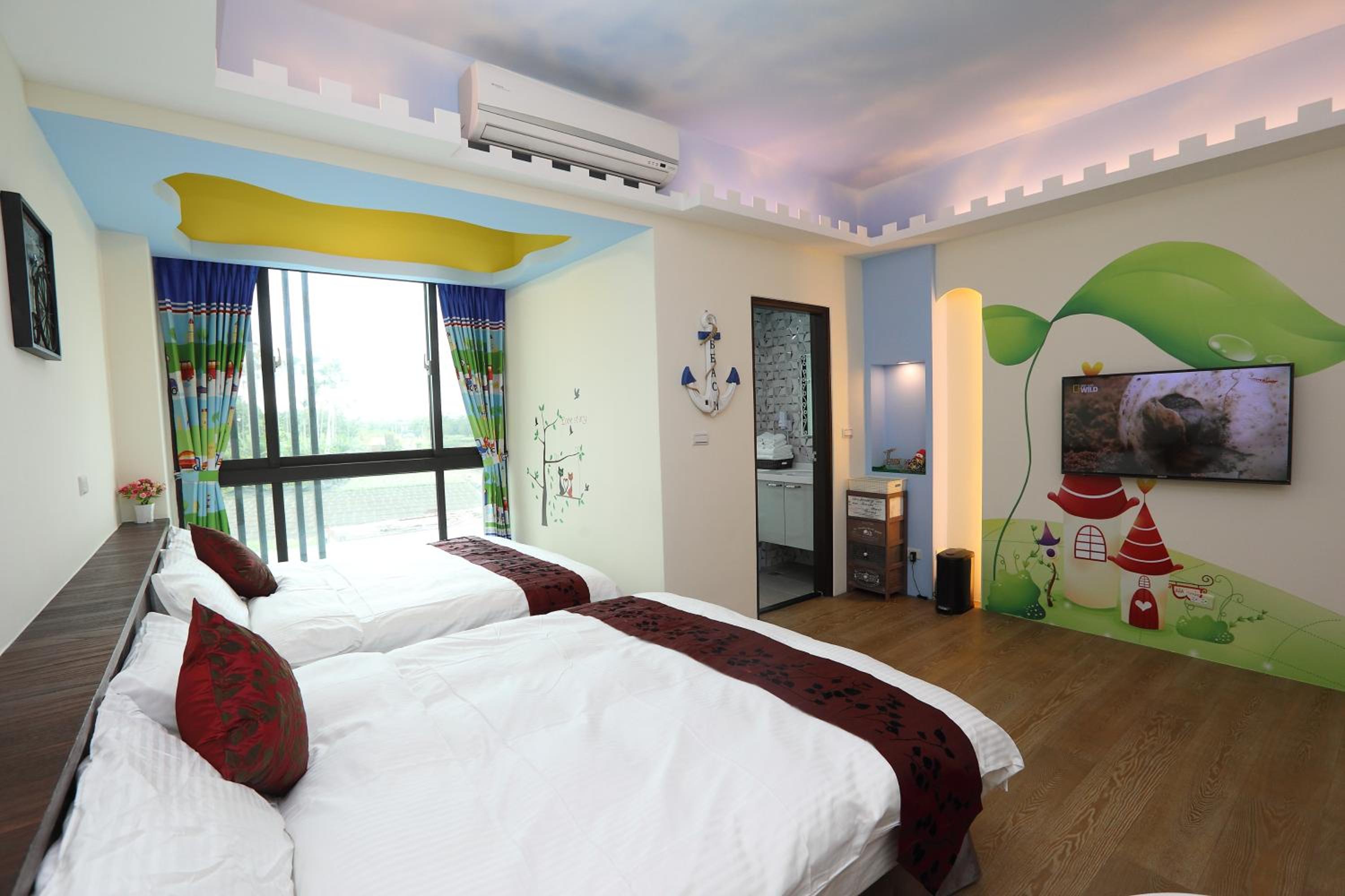 Superior Double or Twin Room with Mountain View