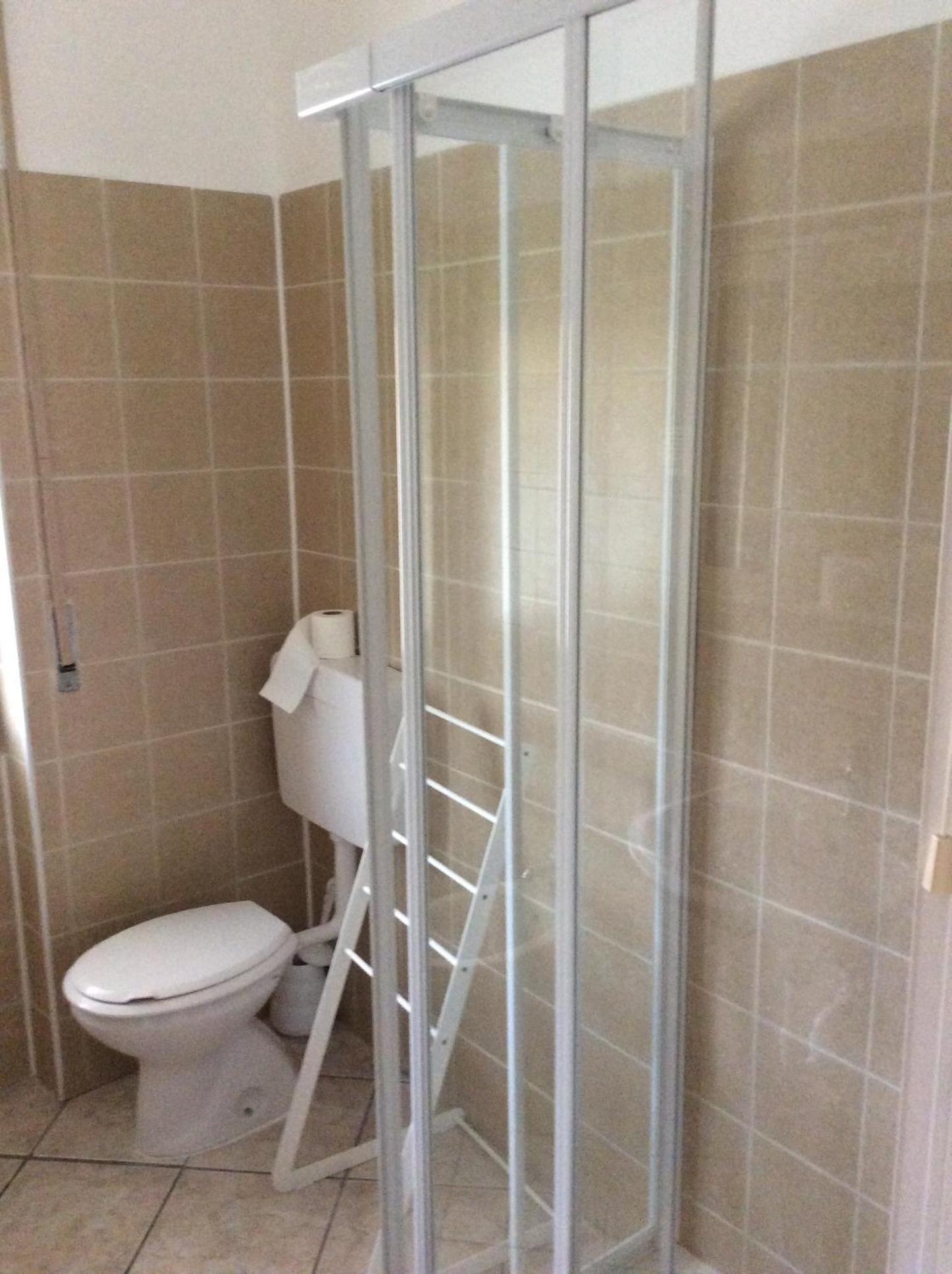Studio Apartment photo 3