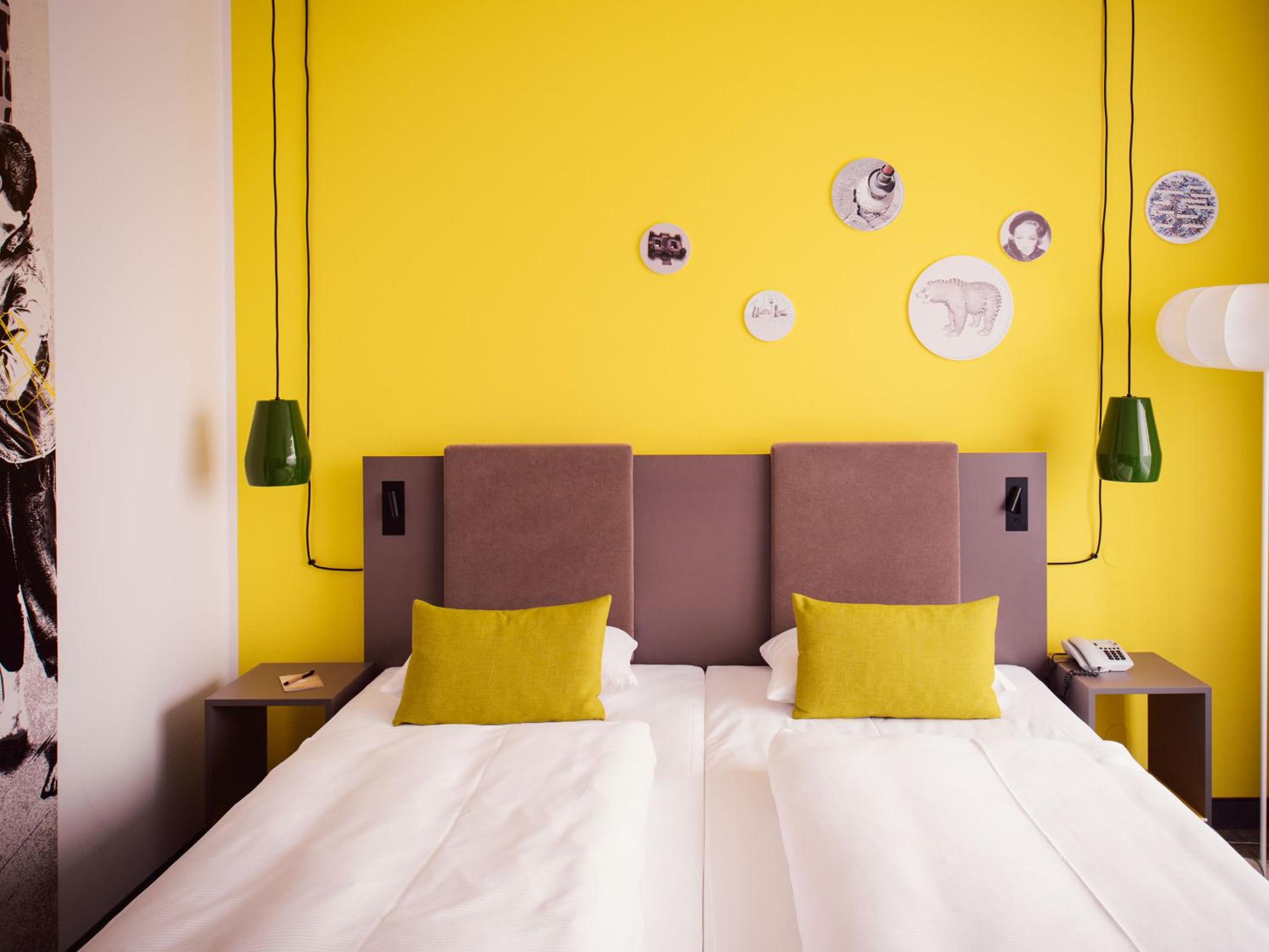 Lounge Room photo 2
