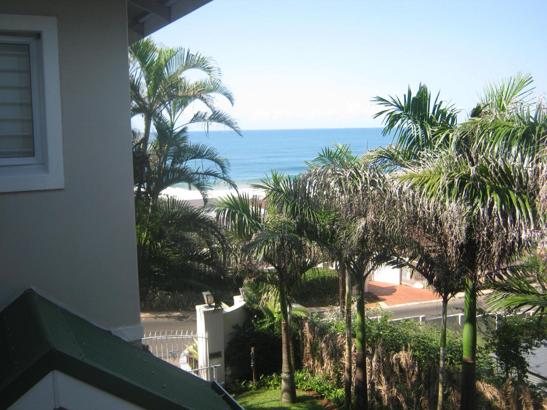 Seaspray Double Room with Balcony and Sea View photo 2