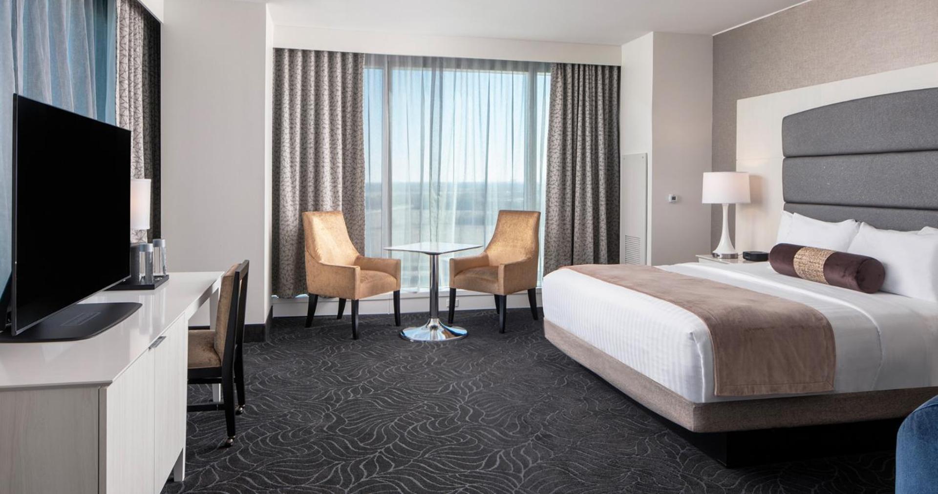 Superior King Room