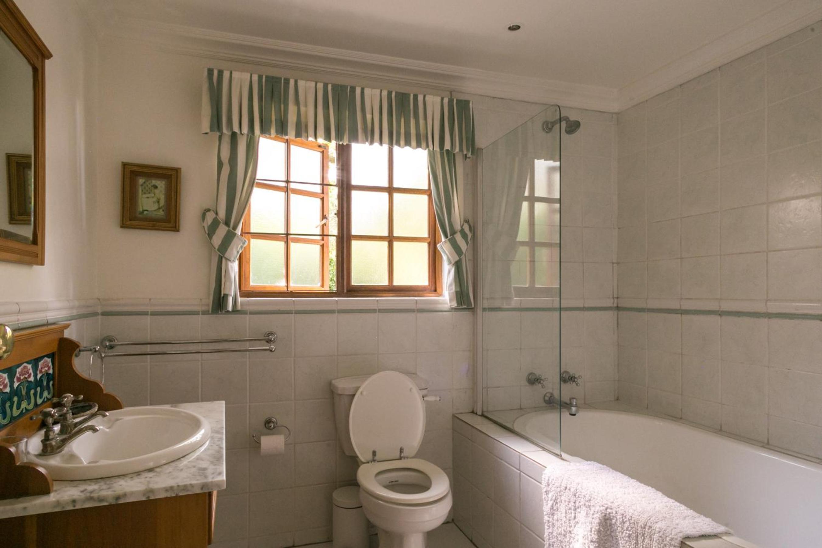 King Suite with Pool View photo 3