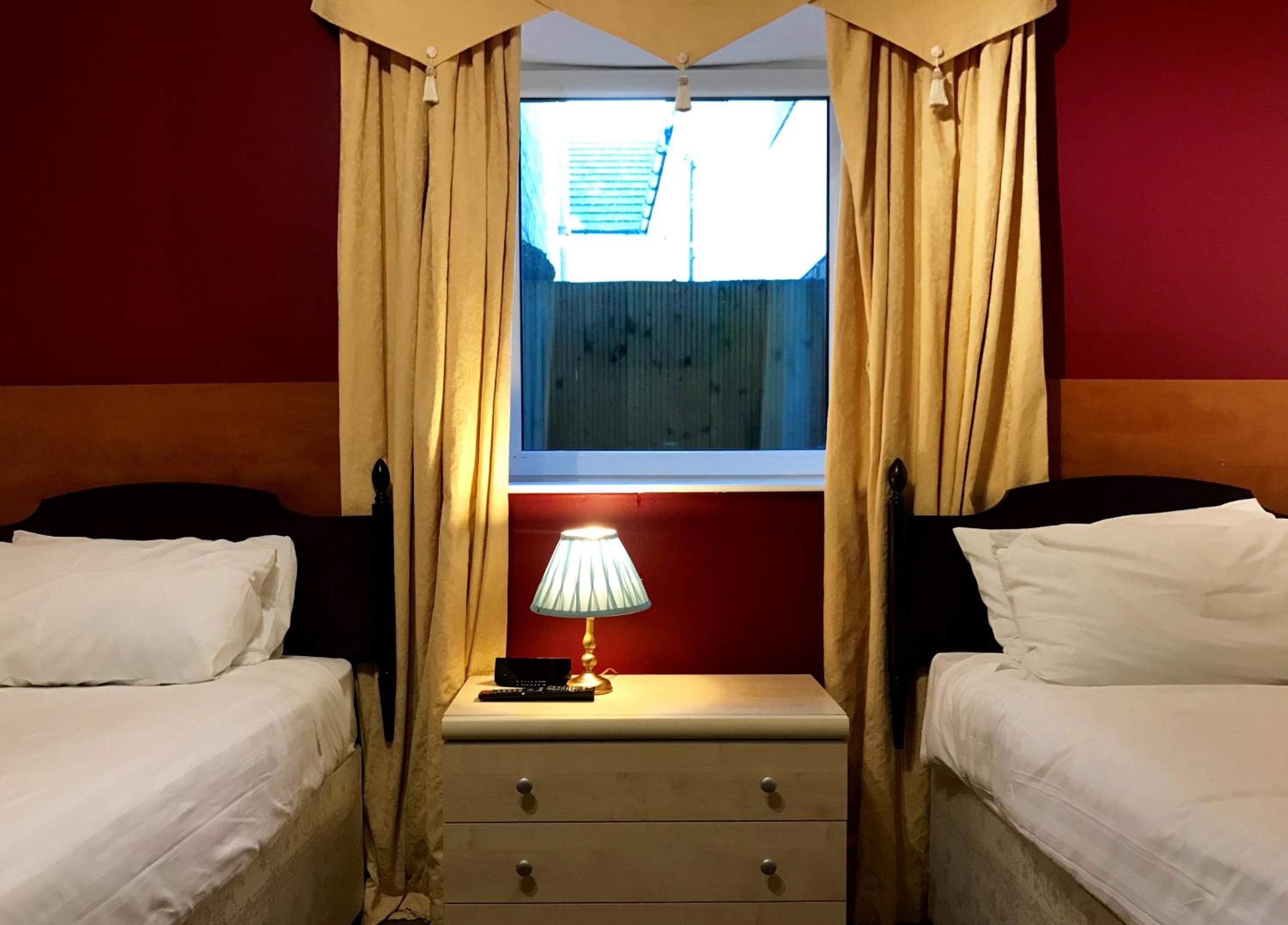 Twin Room with Shared Bathroom