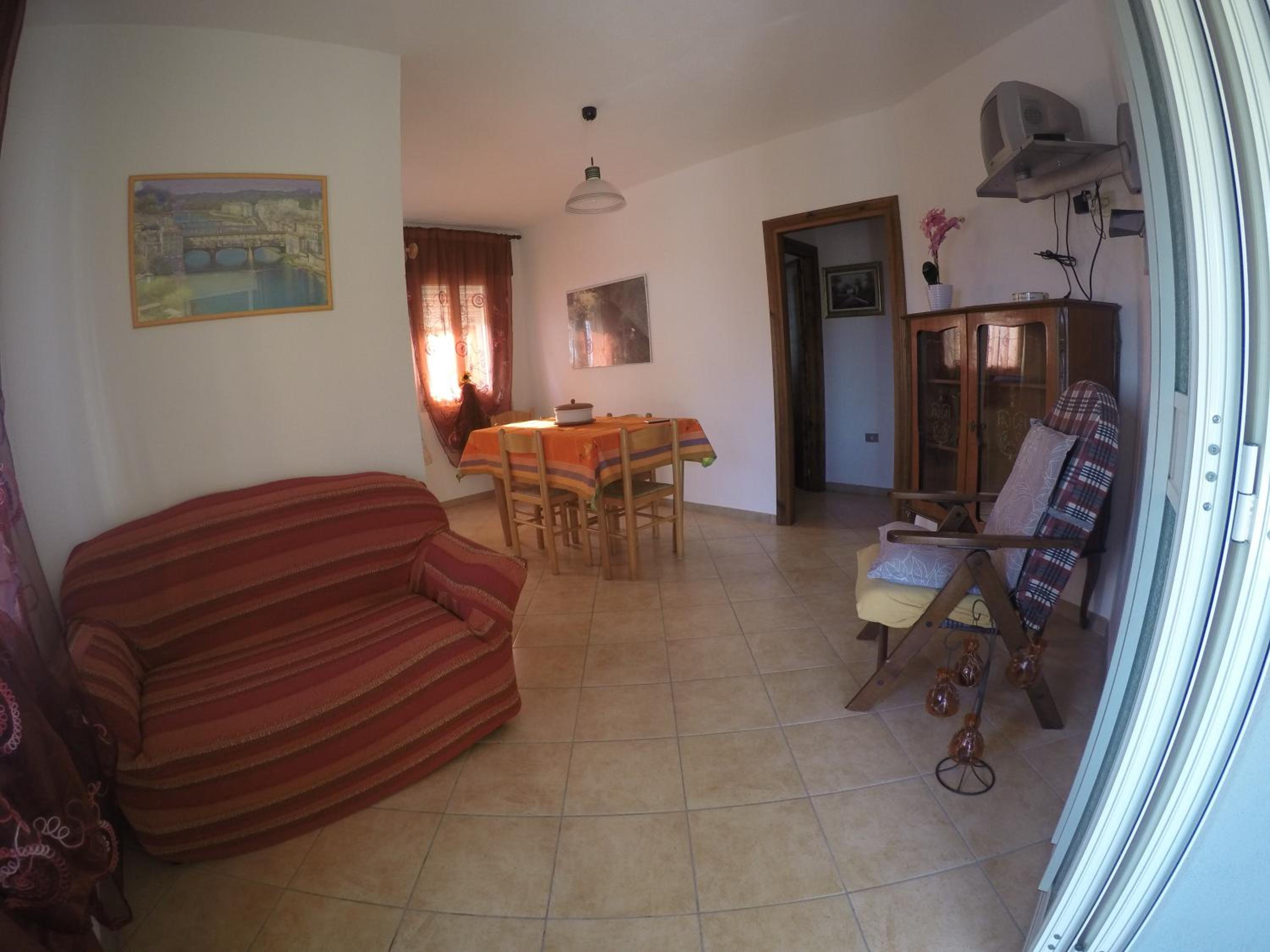 Two-Bedroom Apartment - Ground Floor  - Photo 4