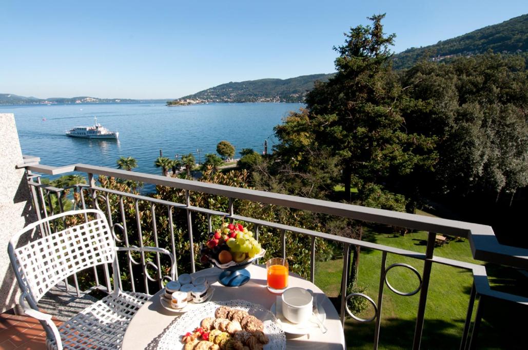 Deluxe Double or Twin Room - Pool or Lake Side - Photo 9
