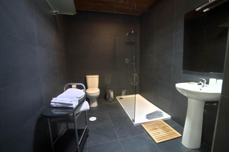 Deluxe Double Room with Sofa Bed photo 3