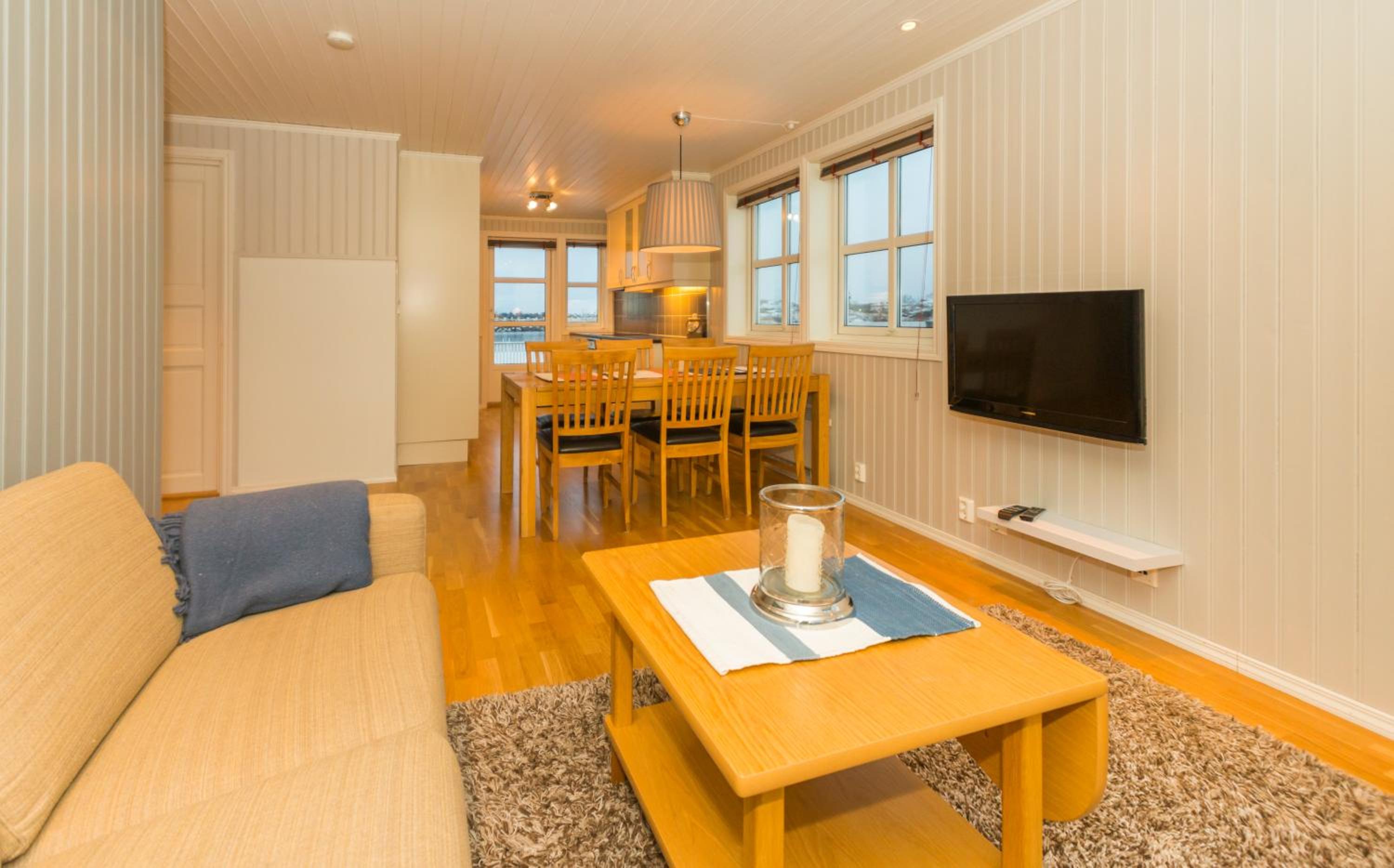 Apartment with Terrace - Photo 39