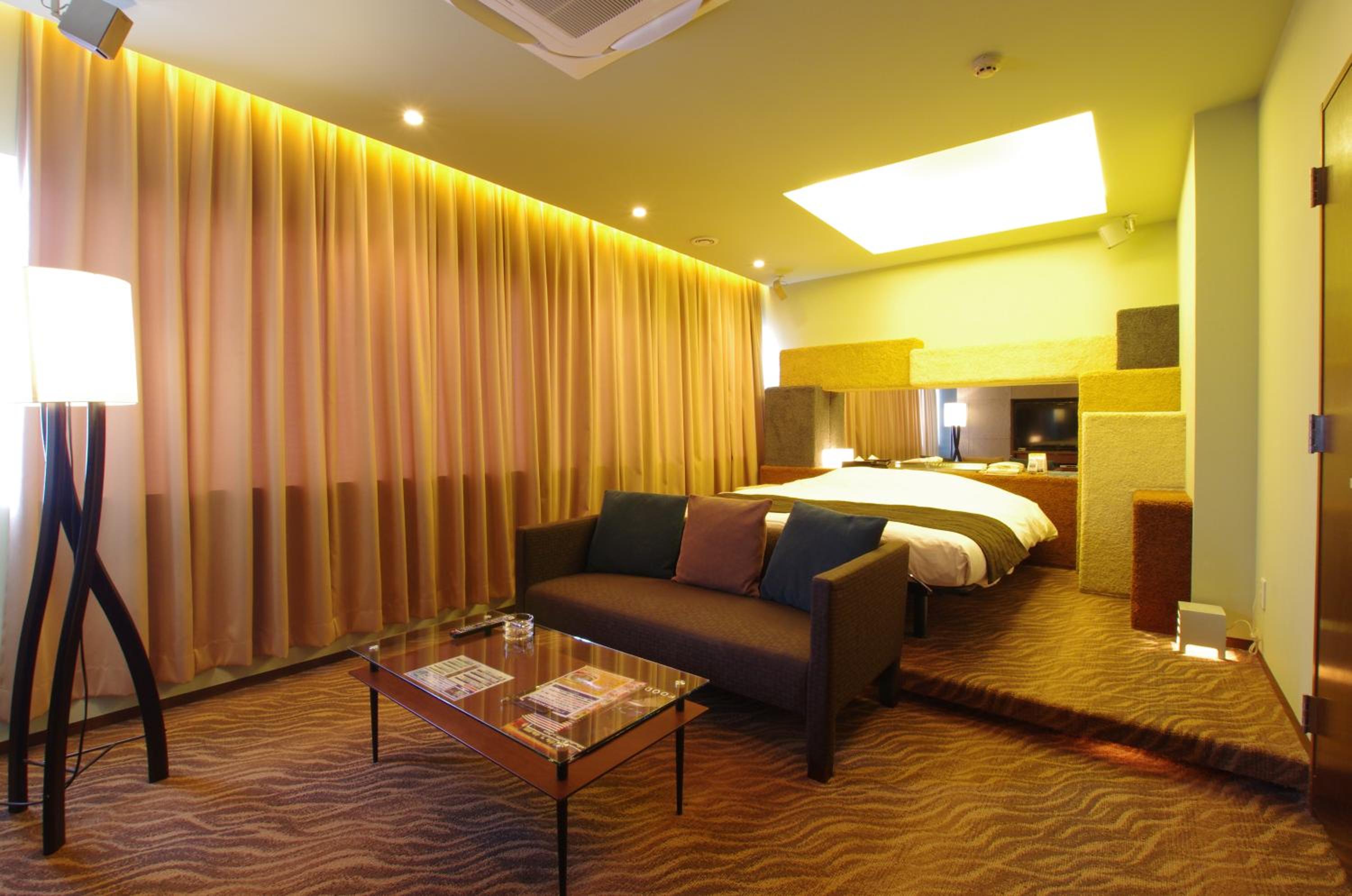 Premium Double Room - Smoking - 15:00 Check in - Photo 1