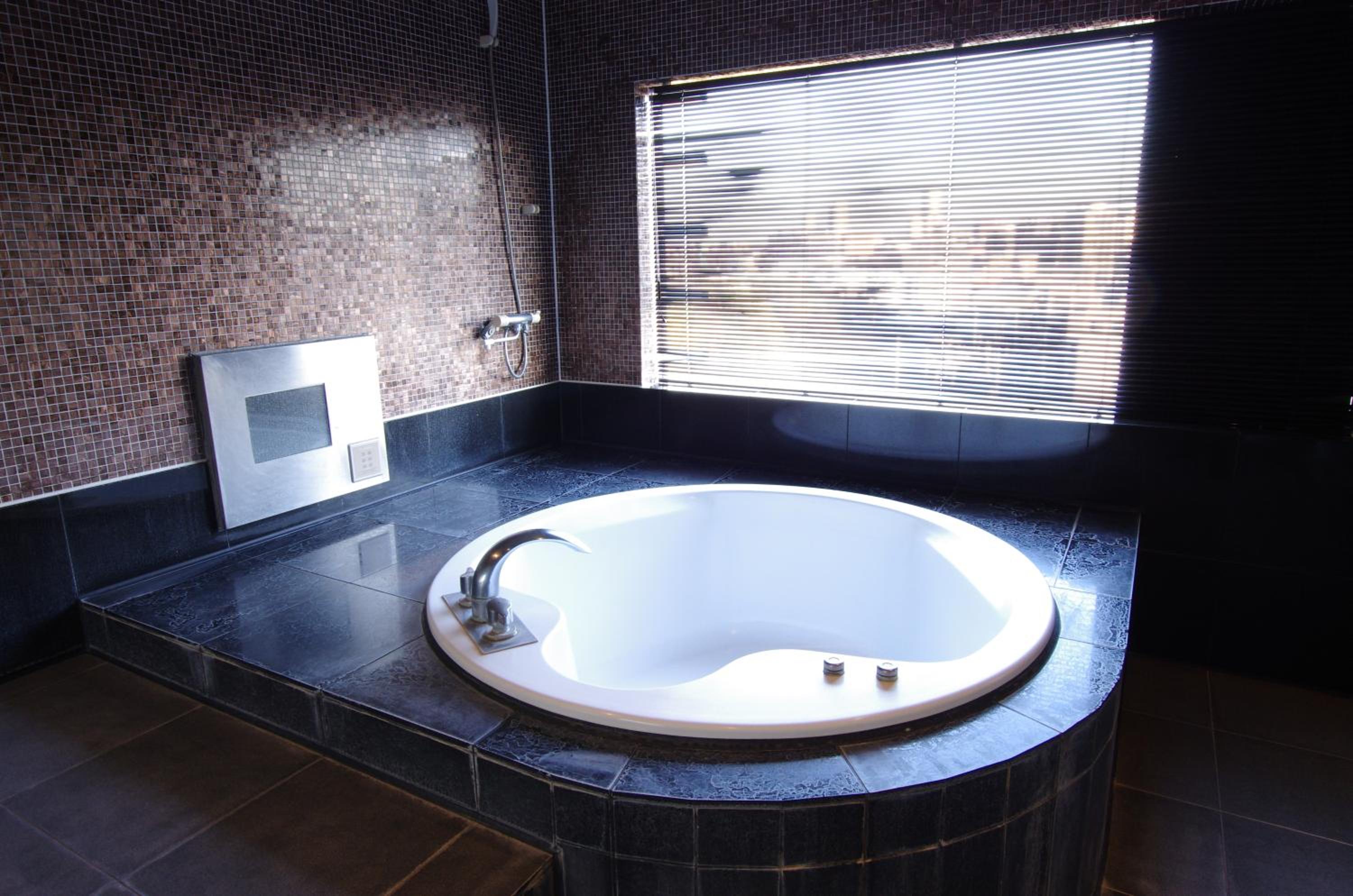 Premium Double Room - Smoking - 15:00 Check in - Photo 6