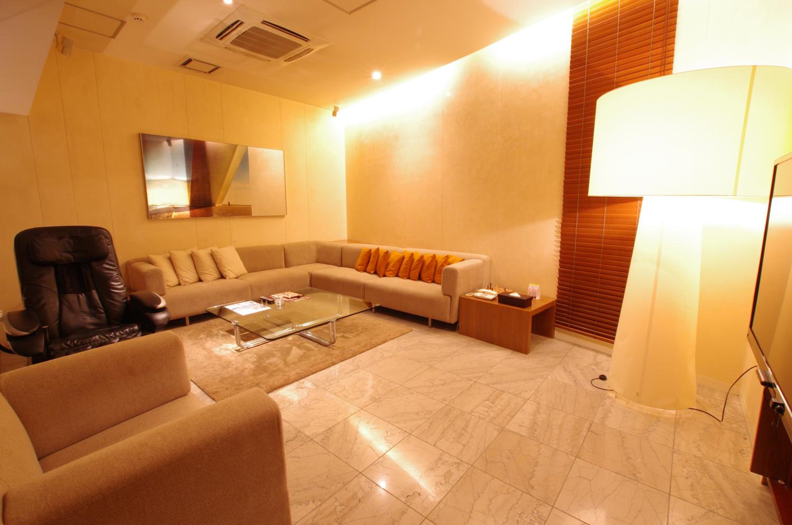 Luxury Double Room - Smoking - 15:00 Check in - Photo 11