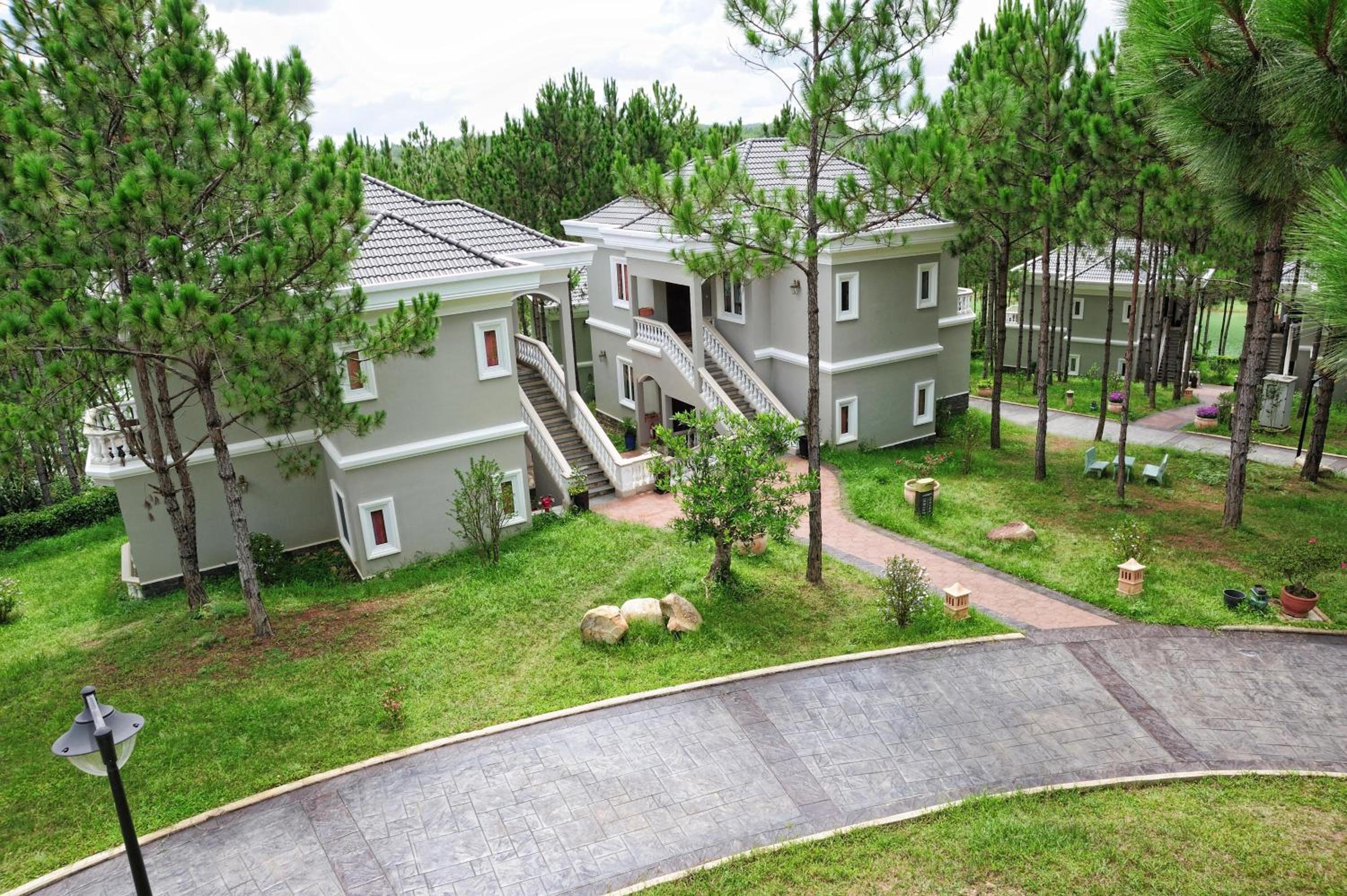 Luxury Double or Twin Room with Garden View - Photo 9