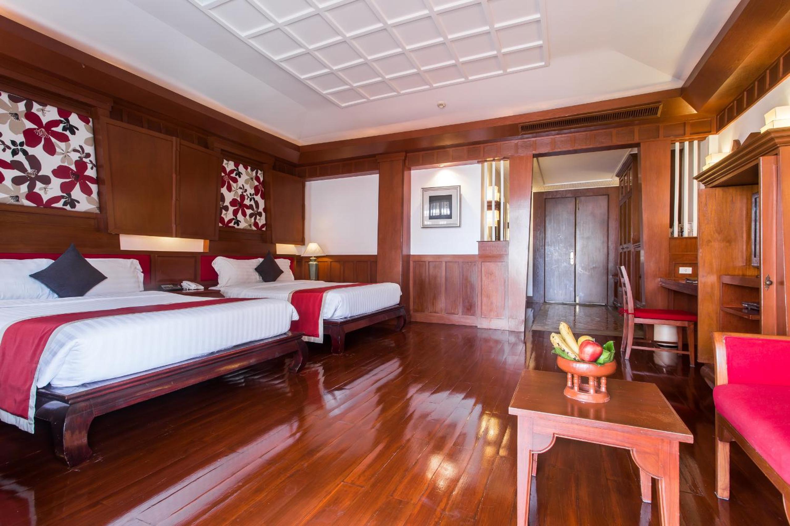 Deluxe Double or Twin Room - Photo 2
