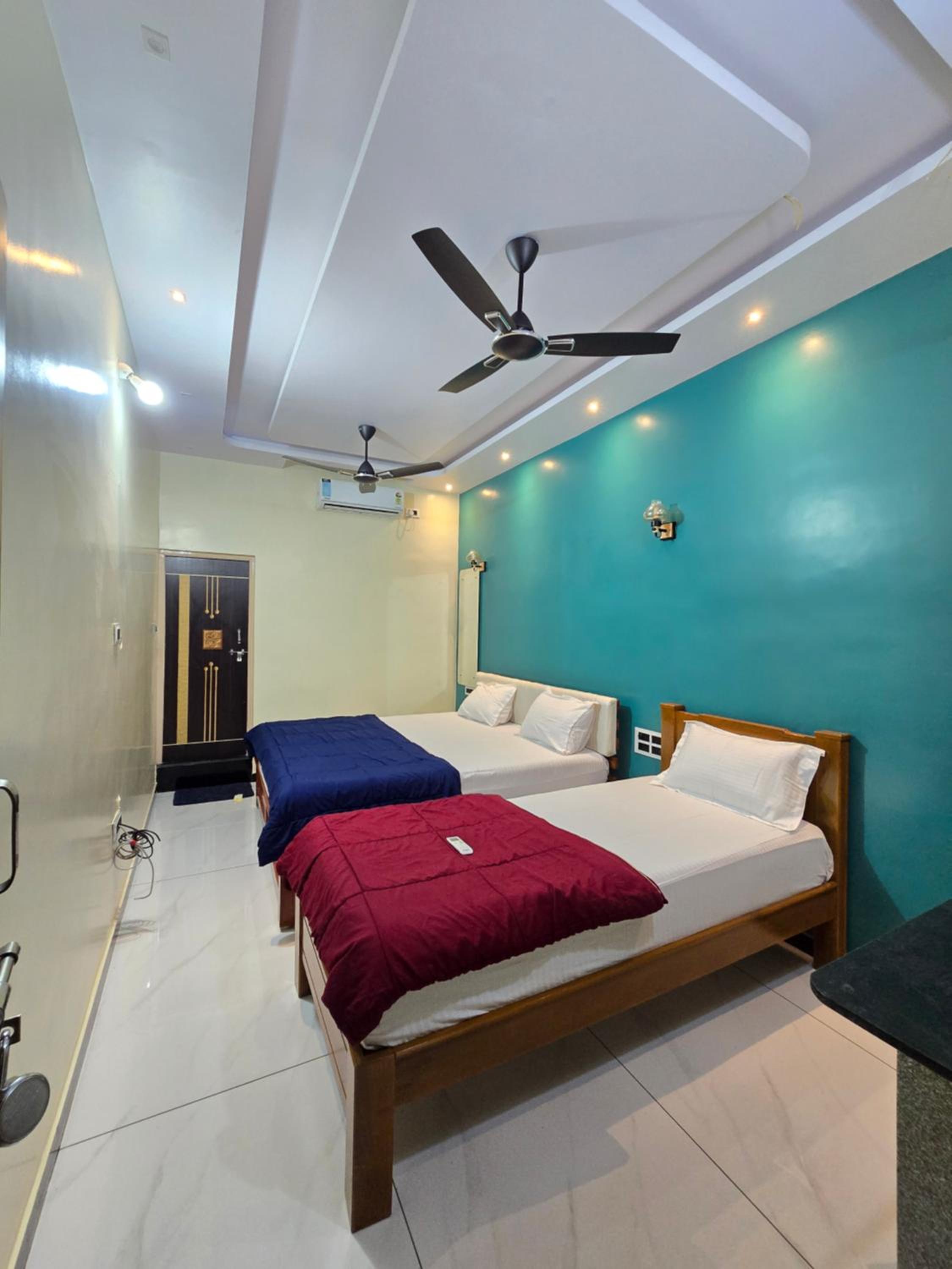 Triple Room with Balcony