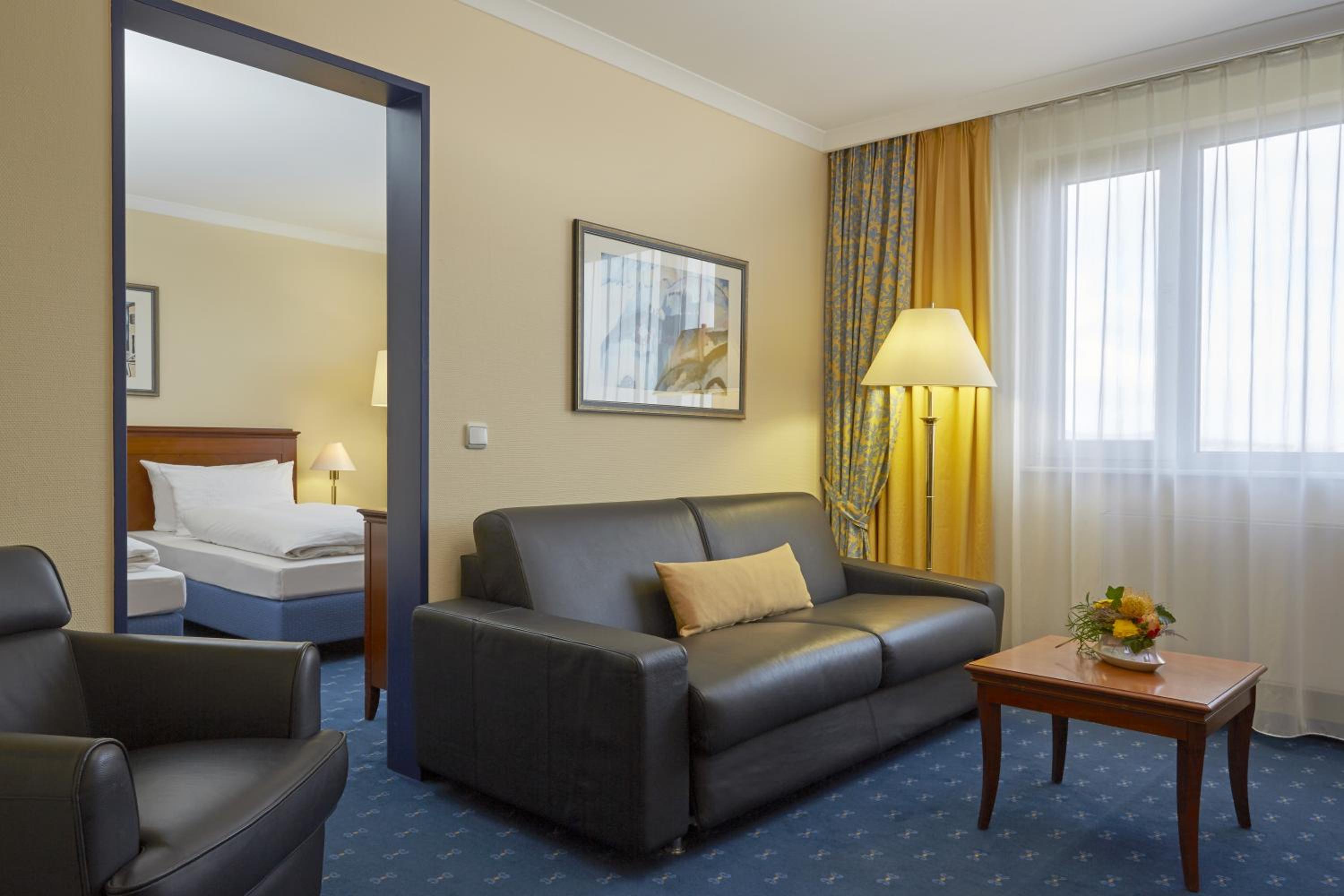 Deluxe Suite - Photo 3