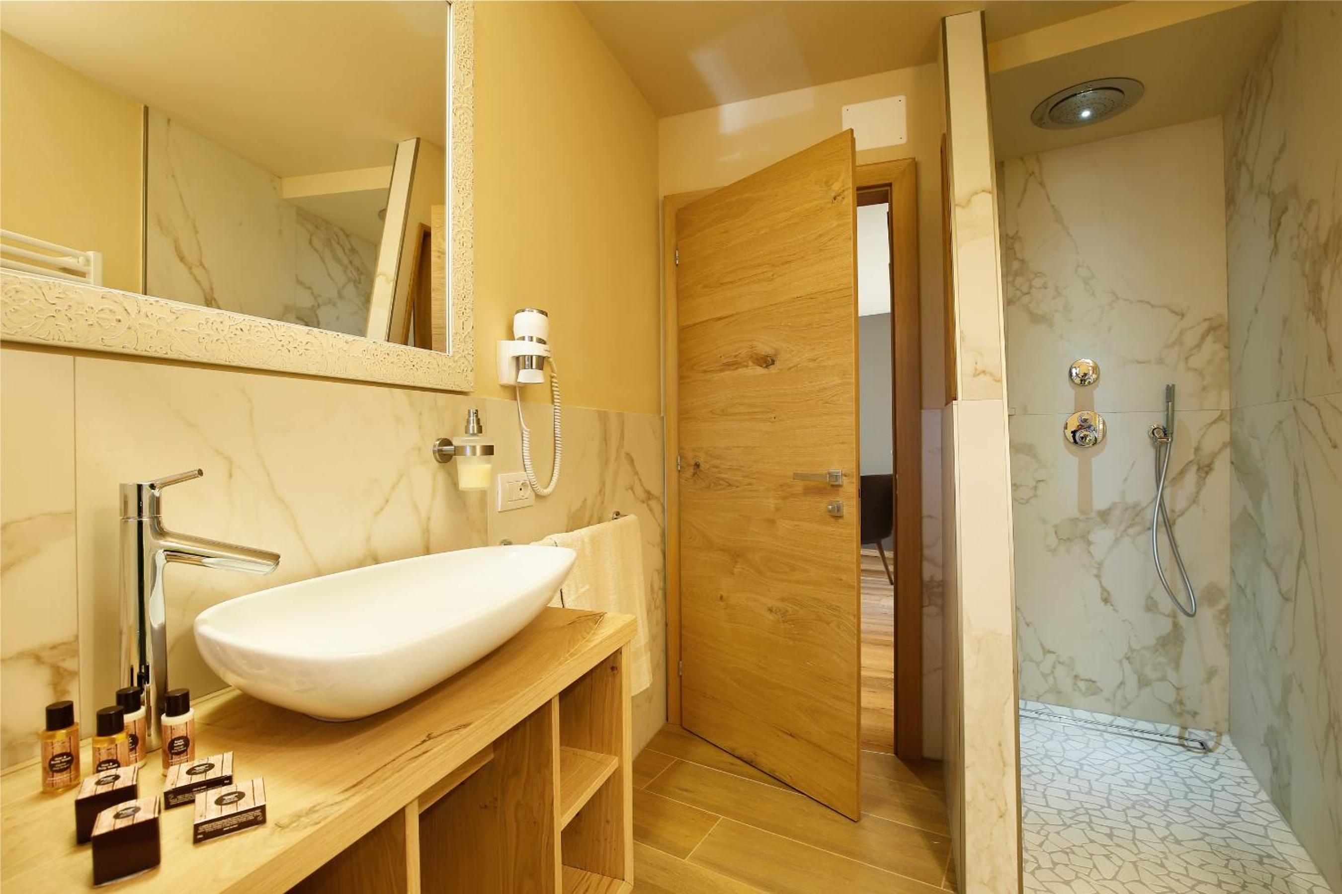 Suite photo 2