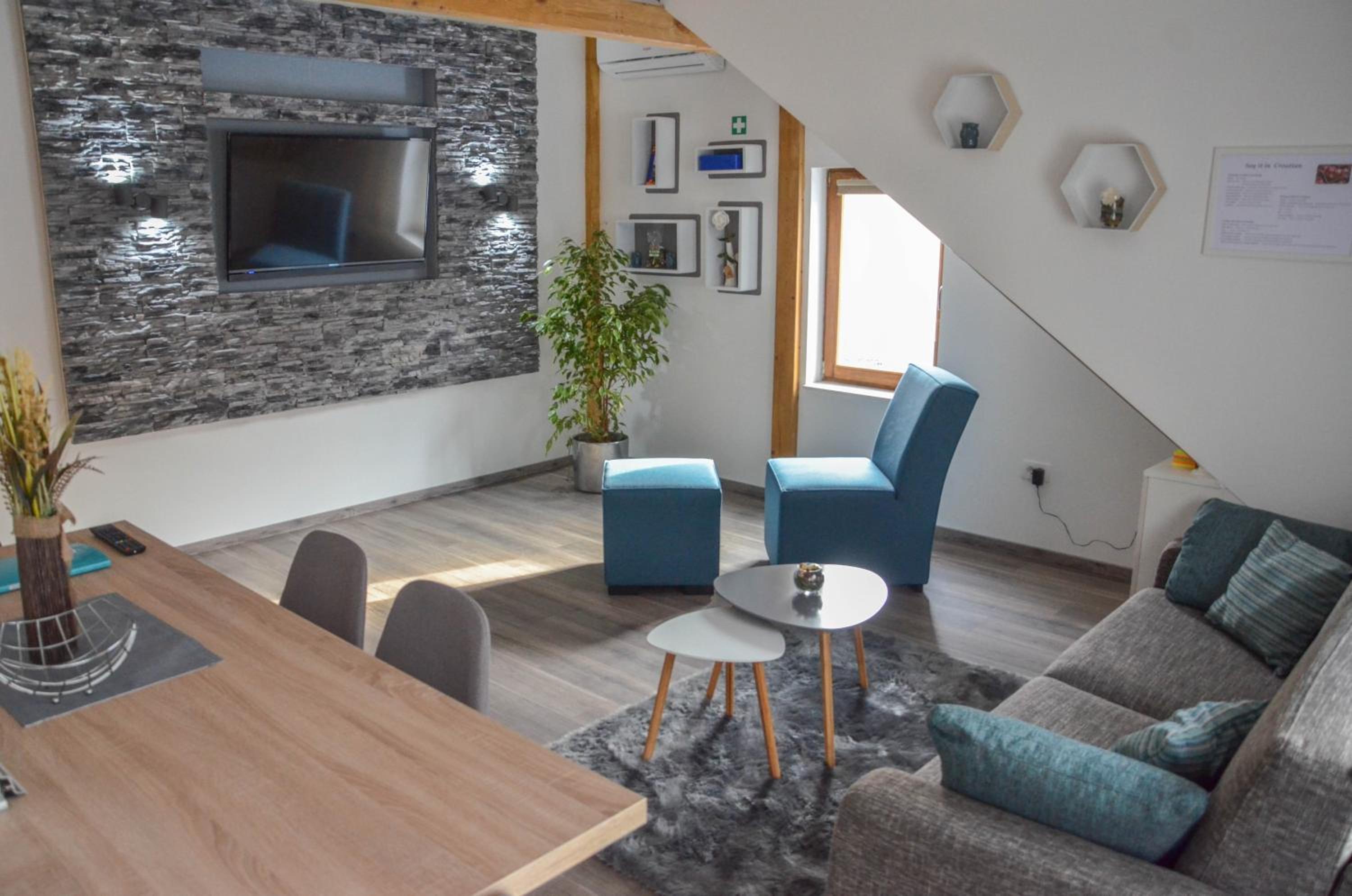 Studio Apartment