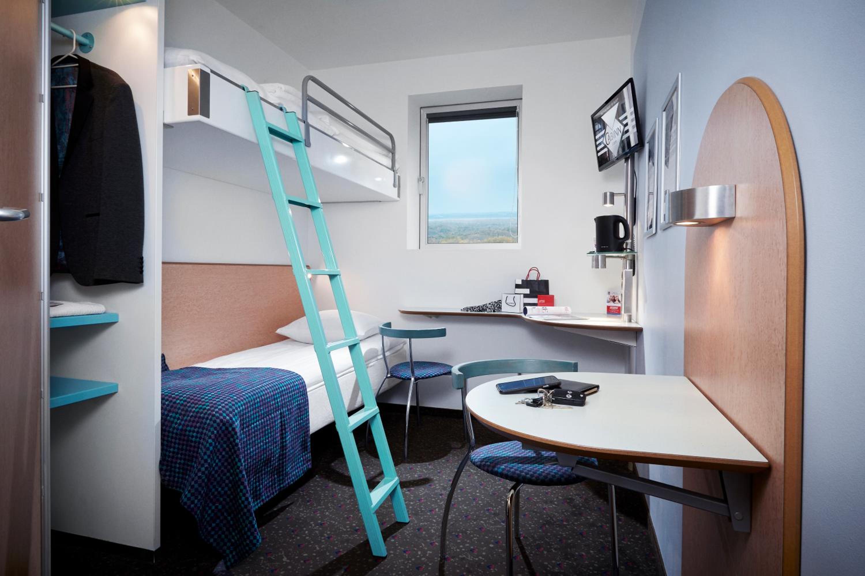 Economy Room with Bunk Beds