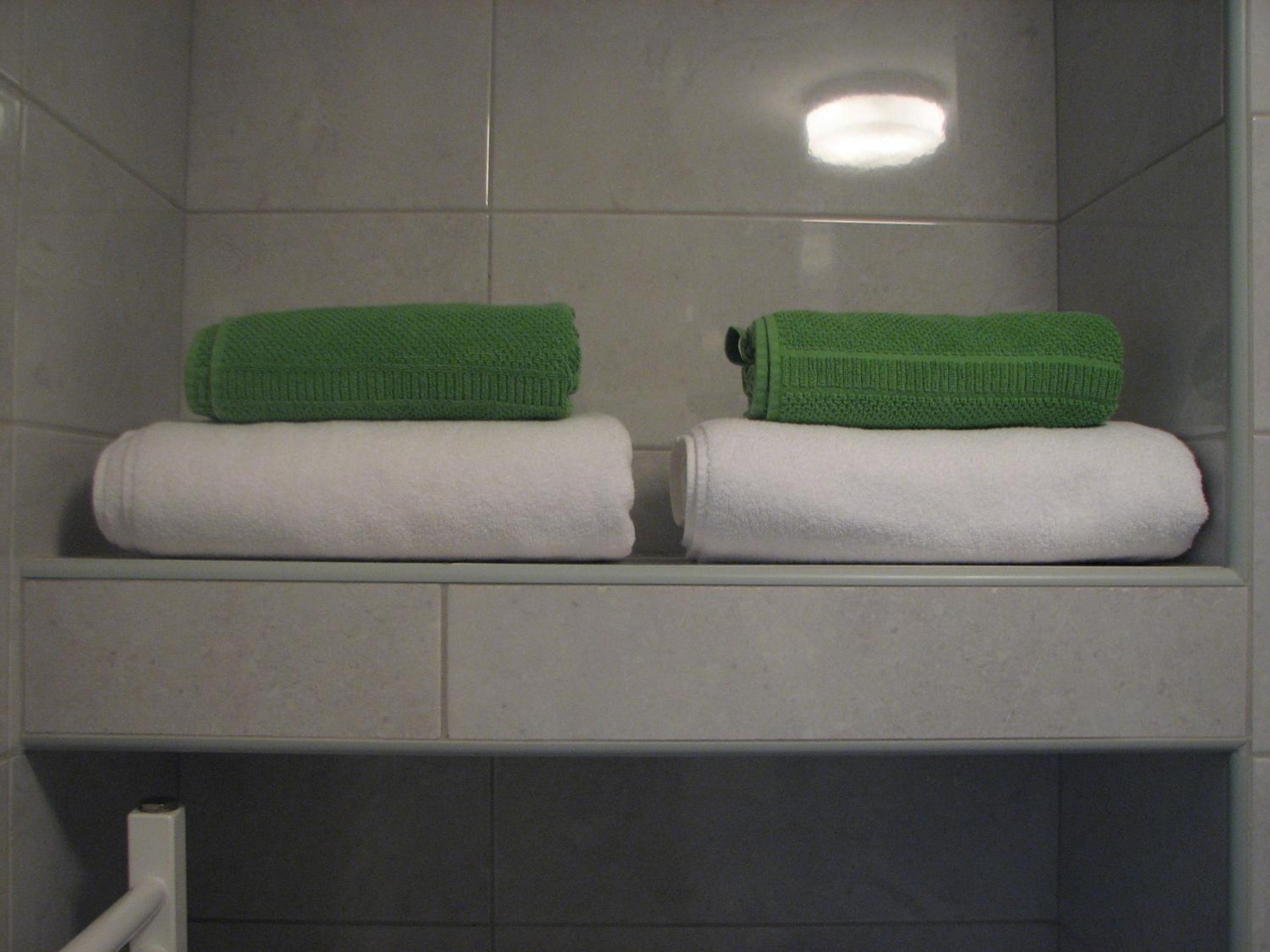 Deluxe Studio with Balcony - Photo 10