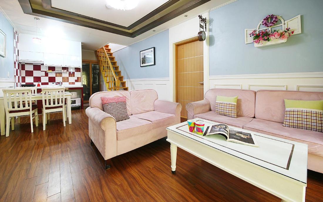 2-Bedroom Holiday Home