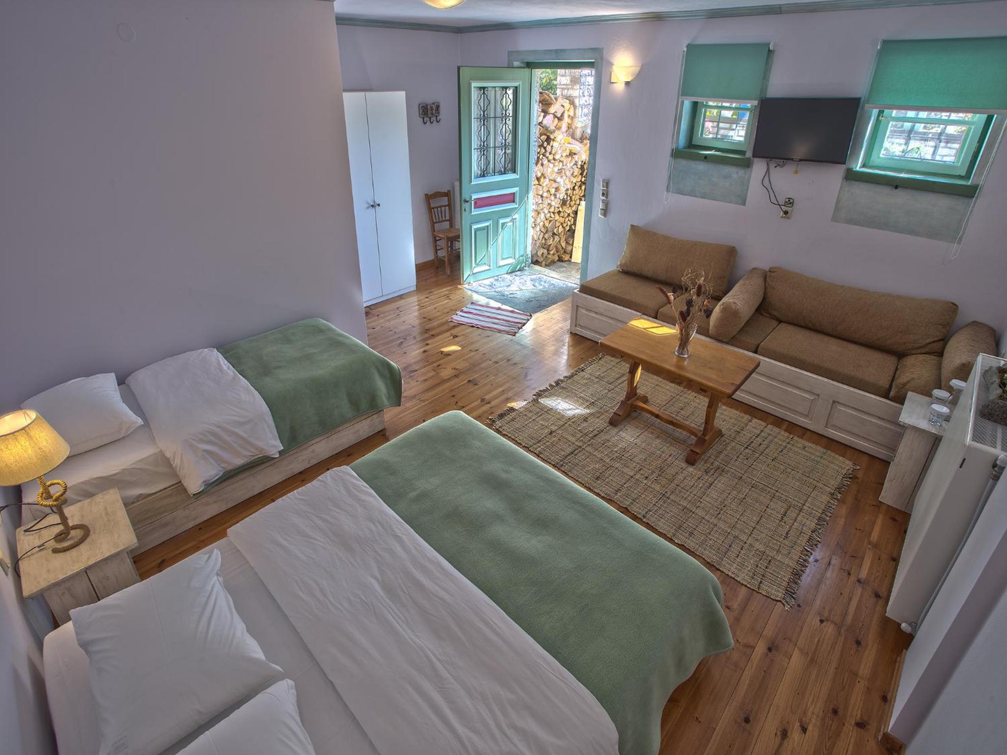 Triple Room photo 3