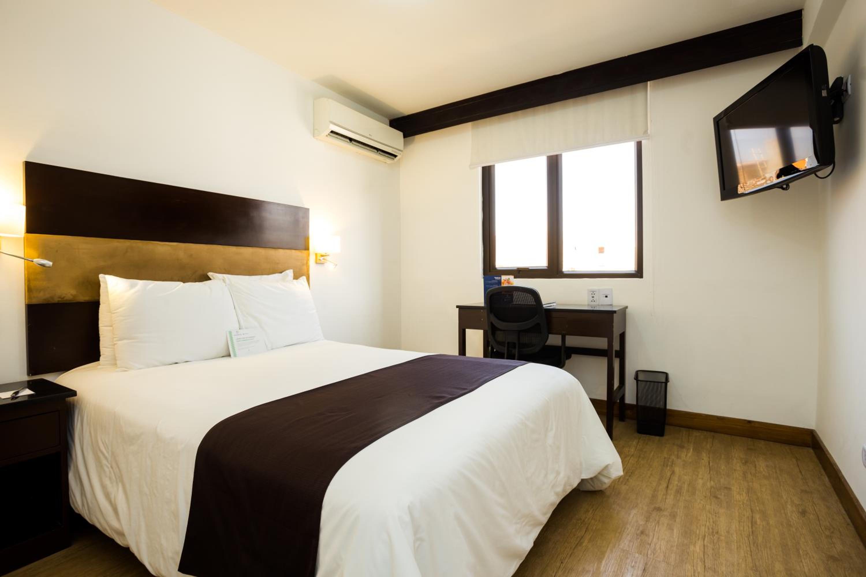 Double Room - Photo 3