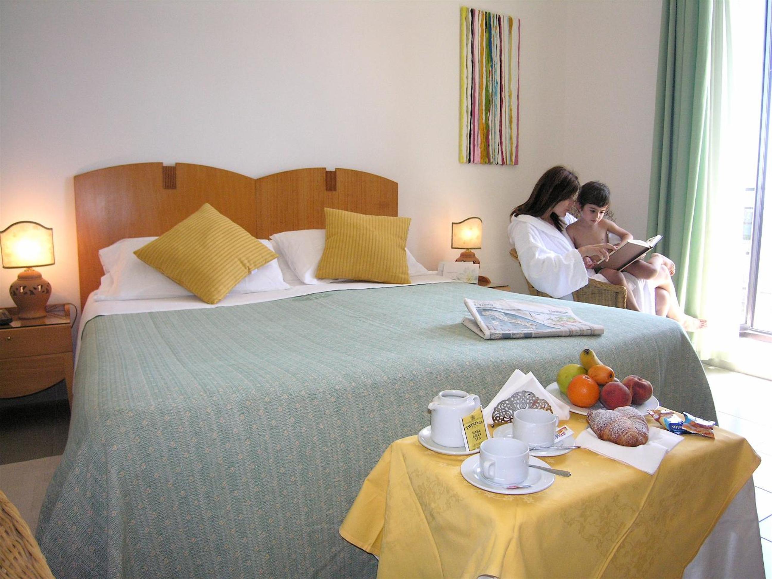 Double Room with Sea View - Photo 5