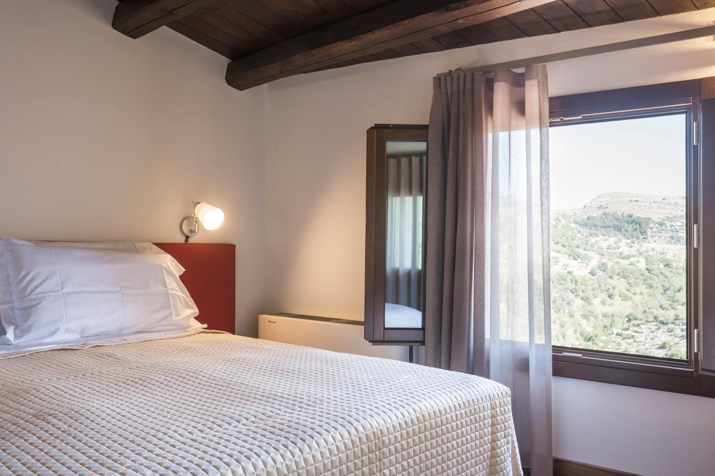 Double or Twin Room with View - Split Level - Photo 2