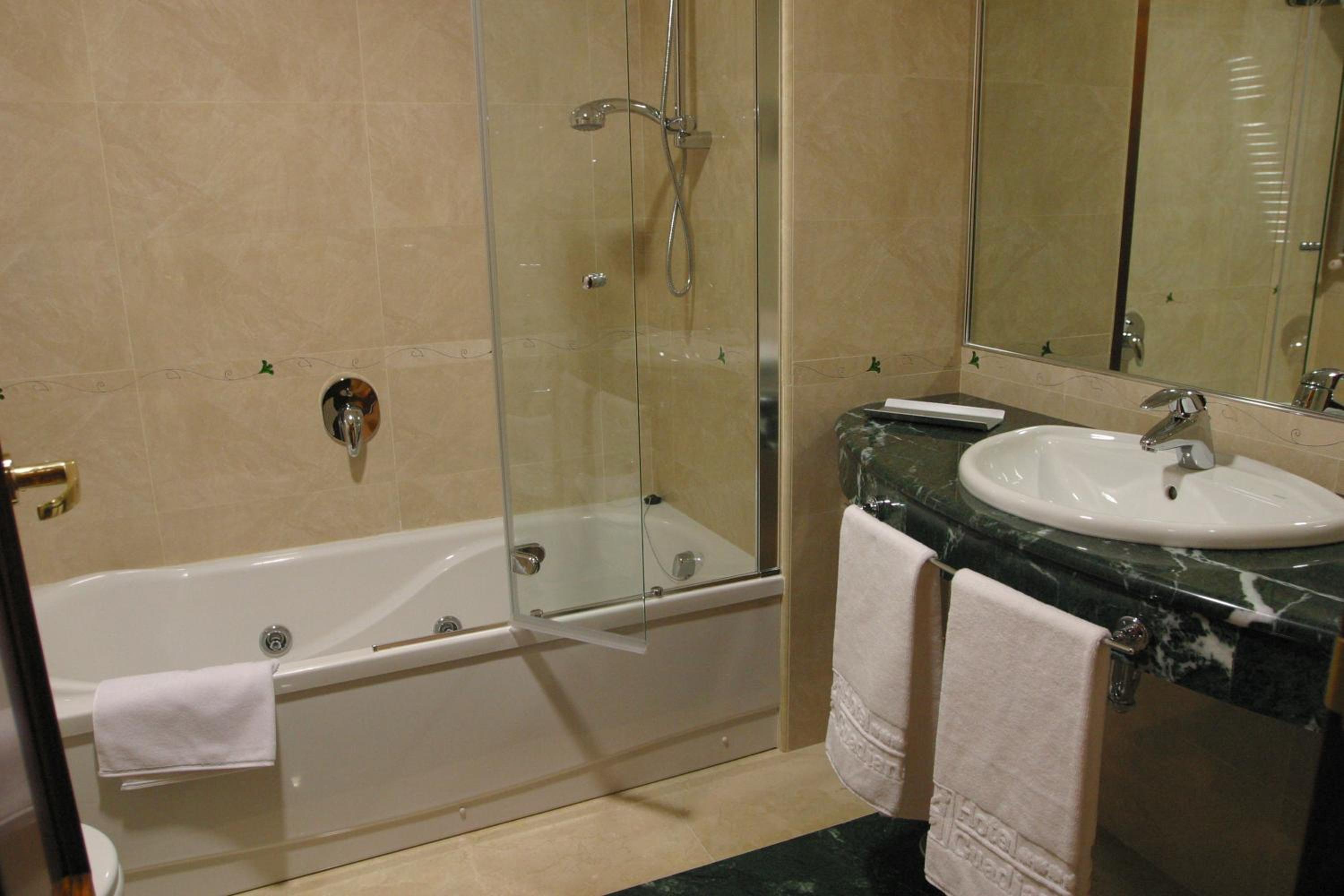 Junior Suite - Photo 5