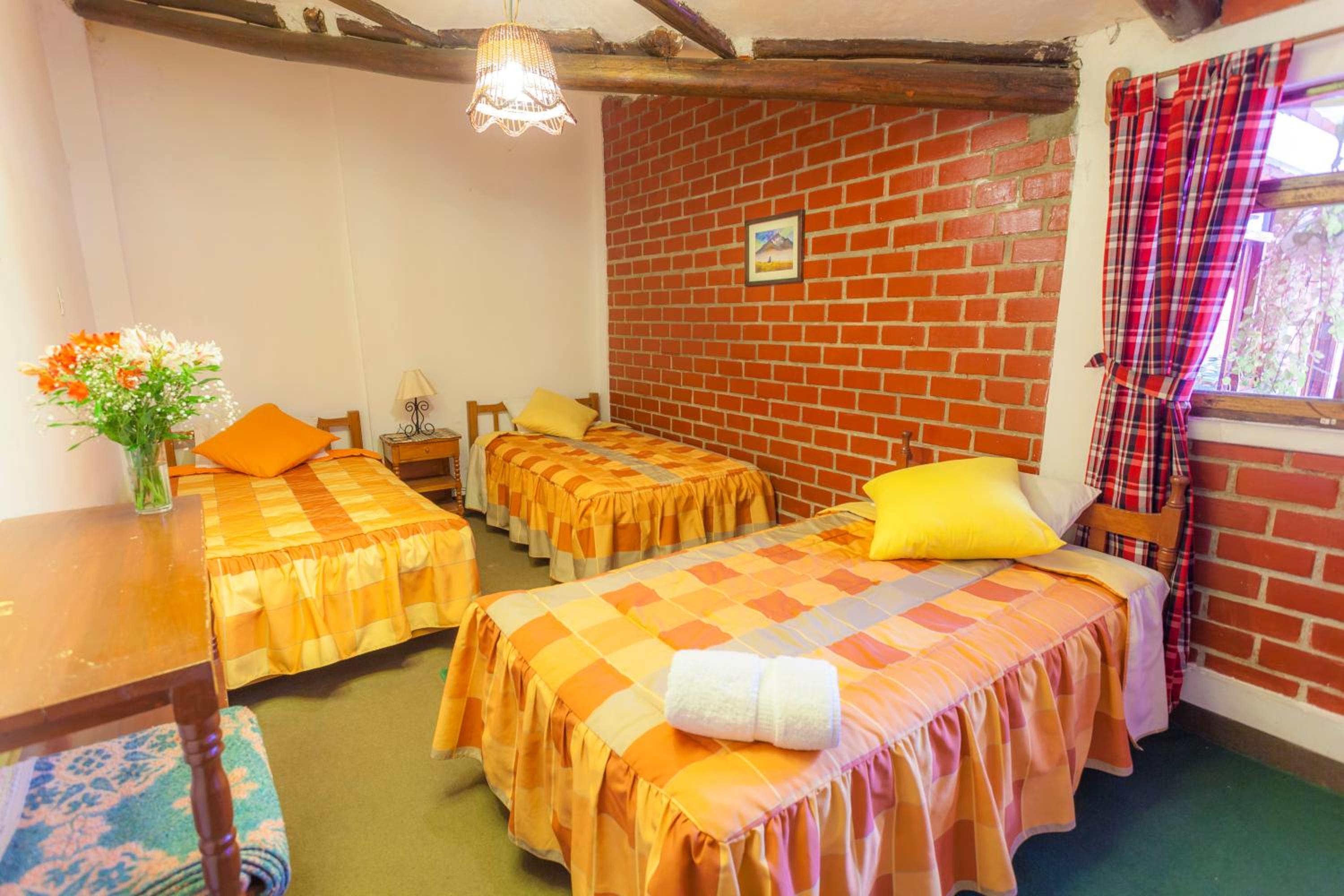 Triple Room with Private Bathroom photo 3