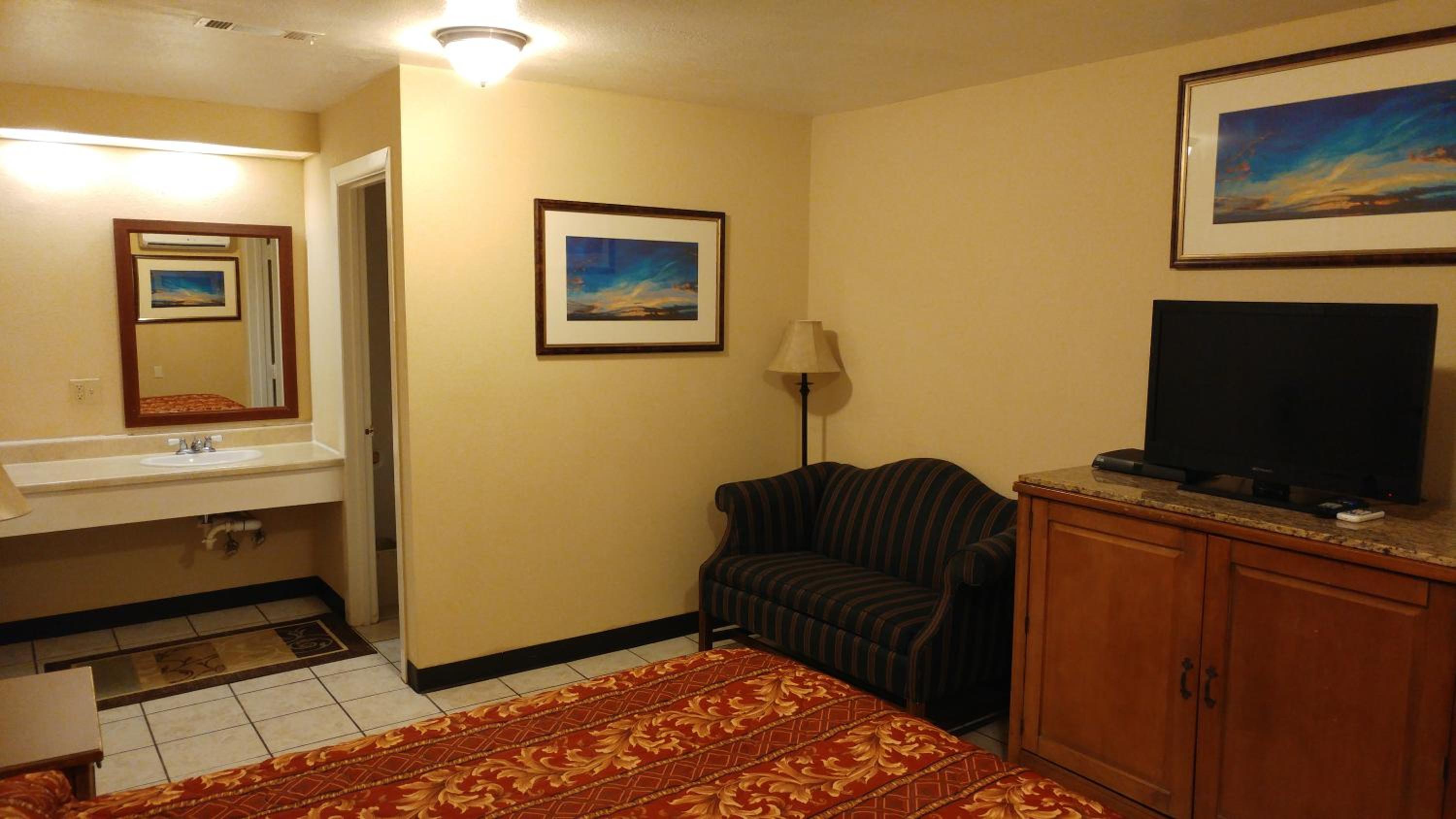 Budget Single Room  (No Window) photo 1