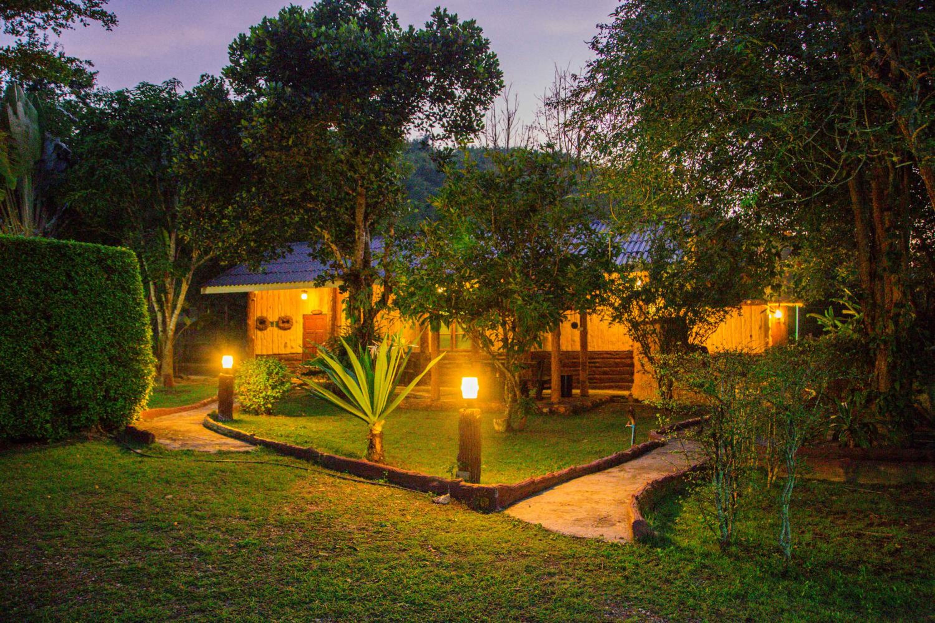 Family Bungalow photo 2