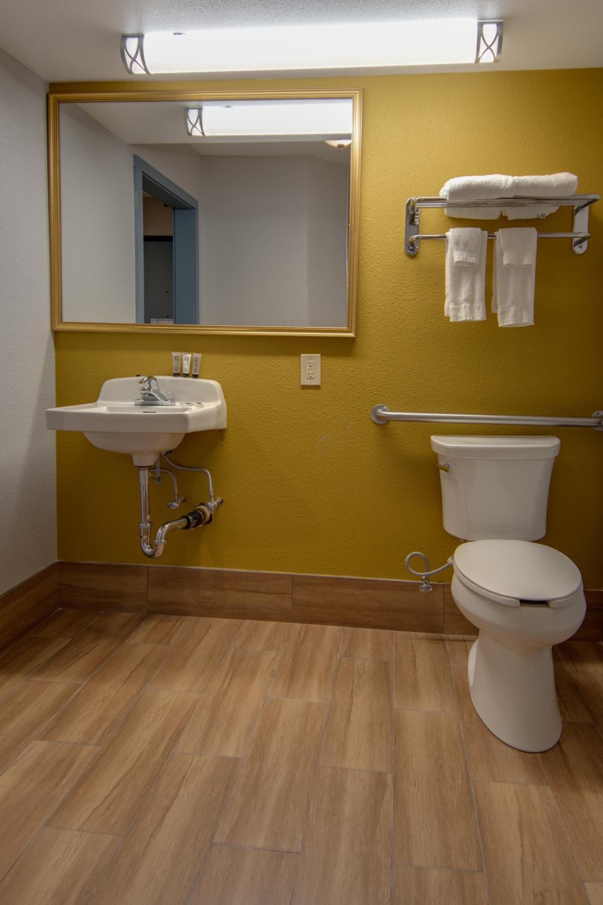 Single Room - Disability Access