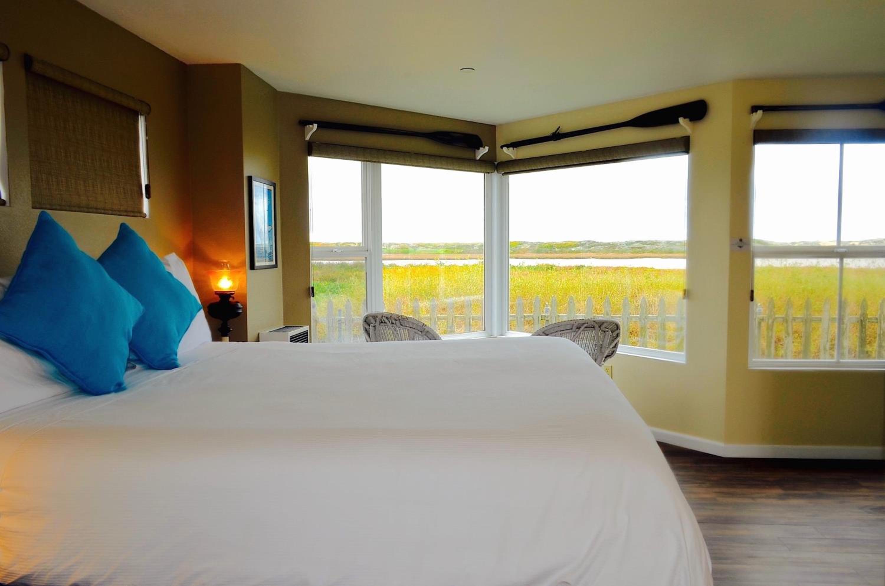 Deluxe Double Room with Shower photo 2