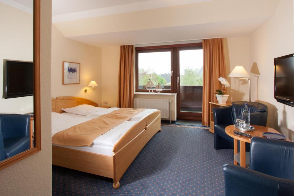 Standard Double Room photo 2