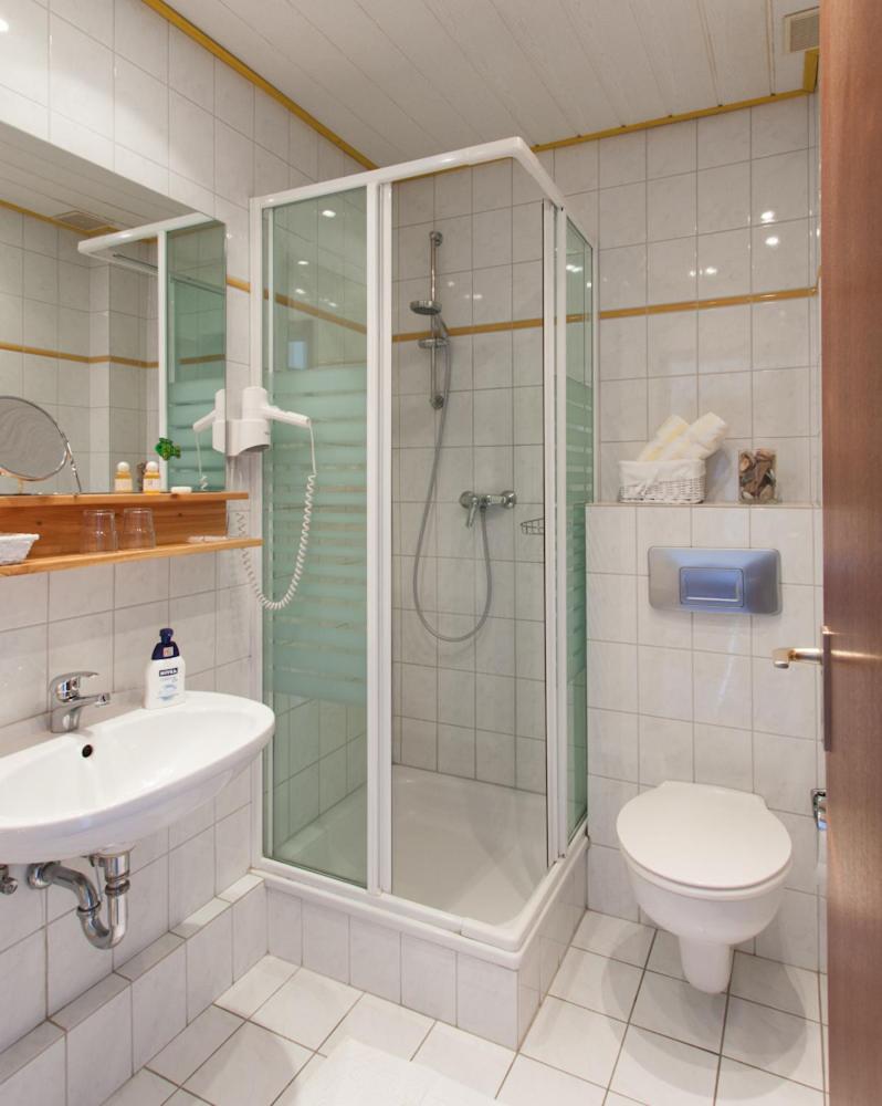 Standard Double Room photo 3