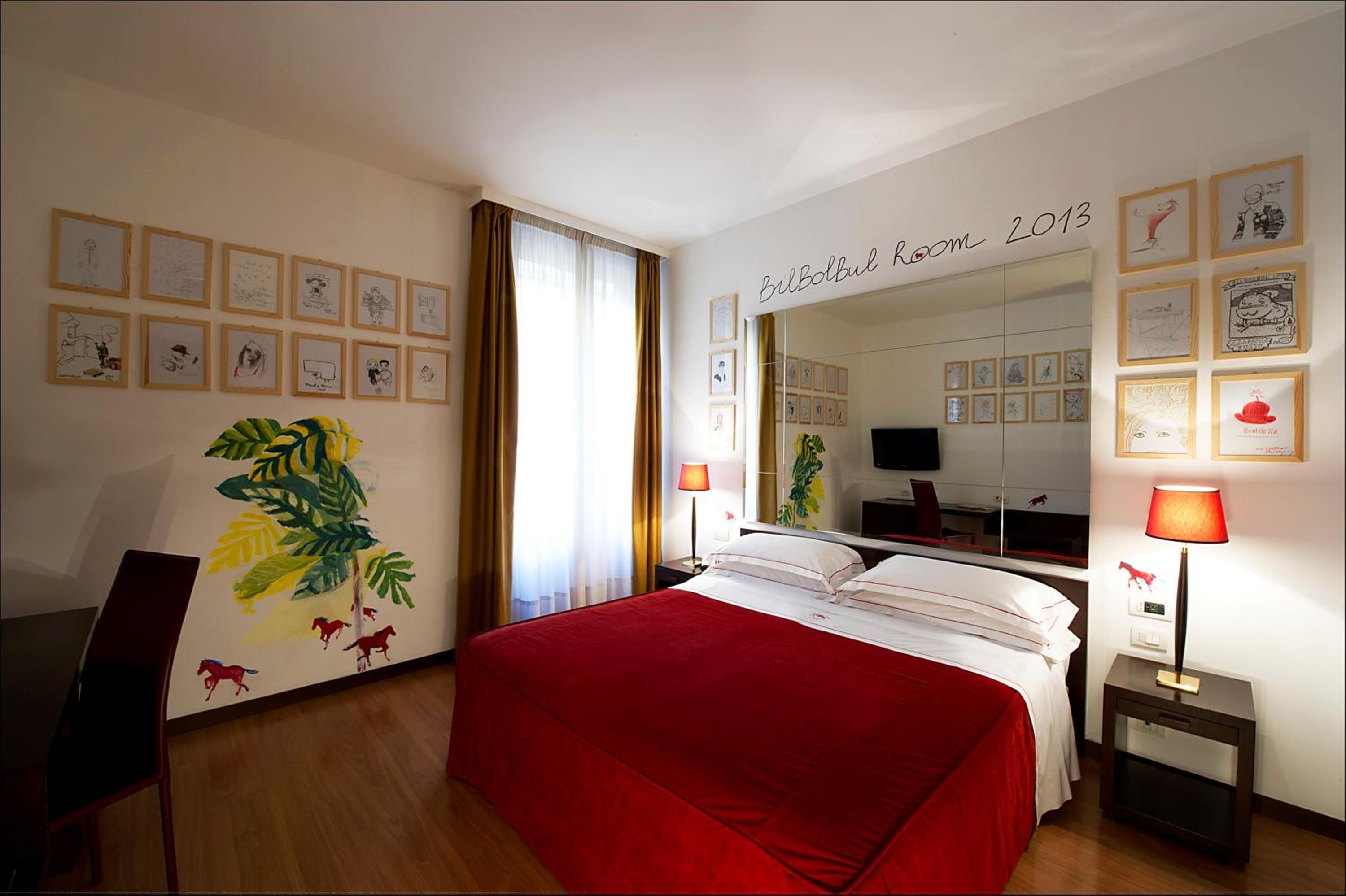 Double Room - Photo 8